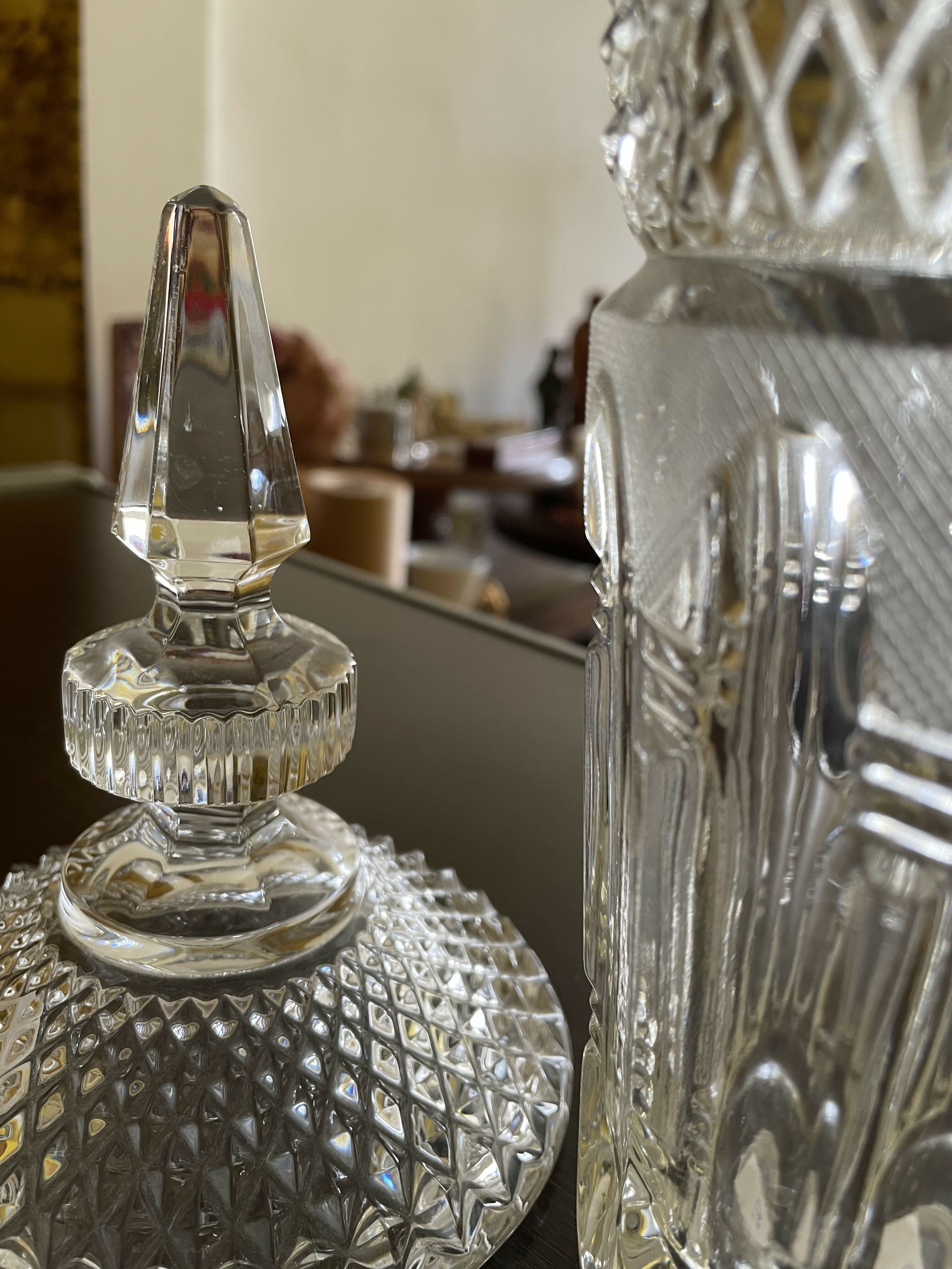 Bombonière clássica em cristal lapidado