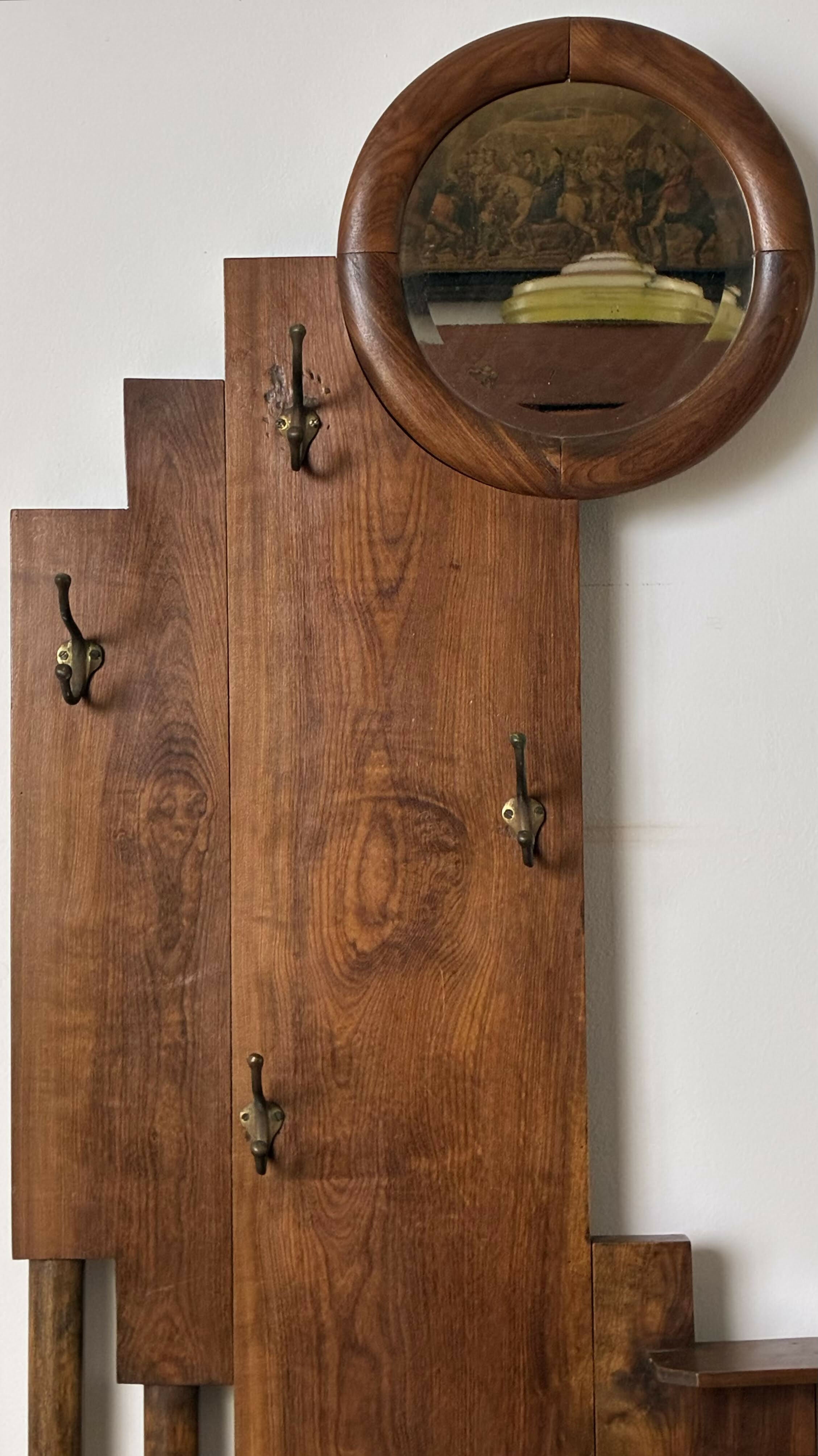 Chapeleira Art Déco em Madeira