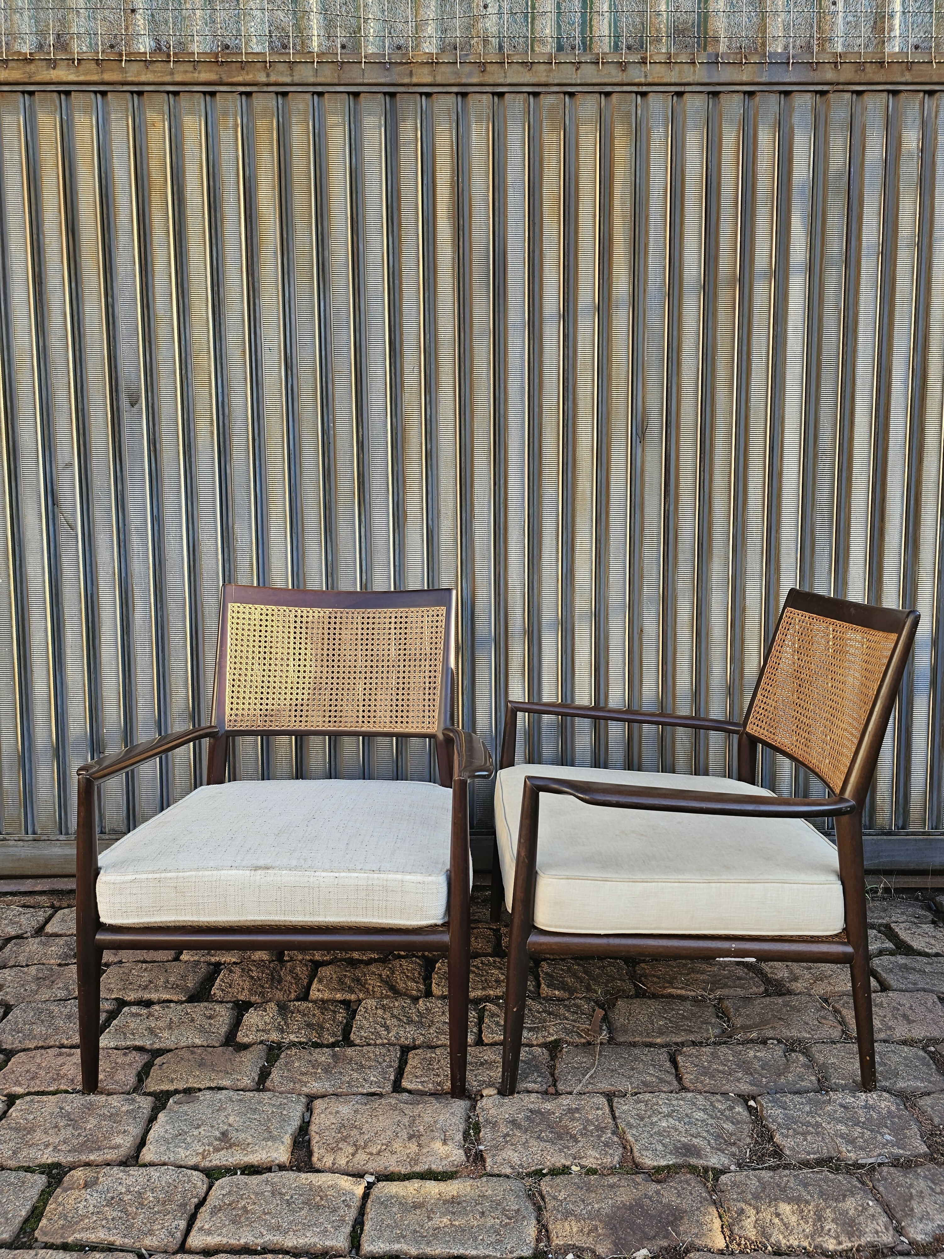 Poltrona MF5 reedição Etel