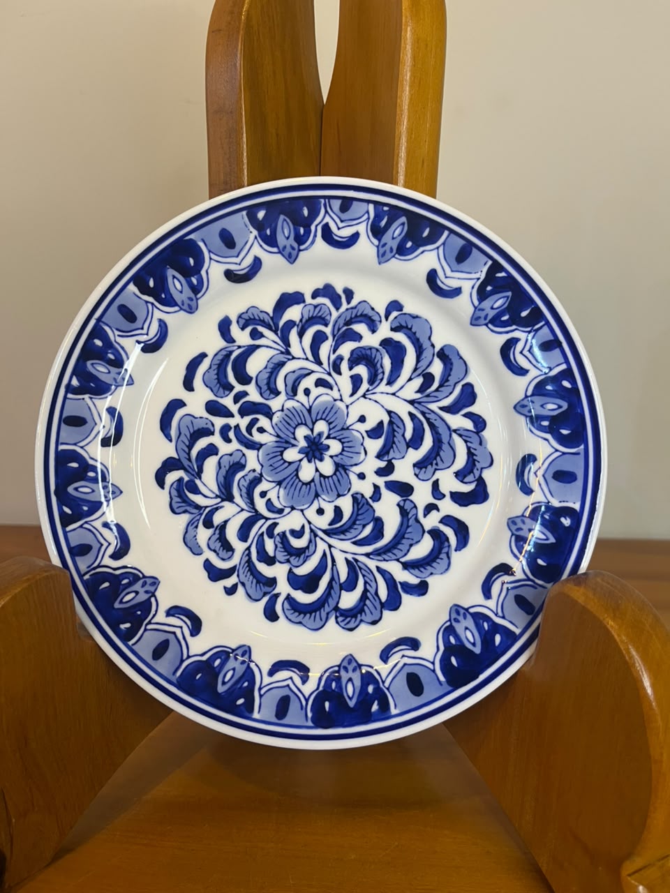Pratos Decorativos em Porcelana Azul e Branco (valor unitário) 