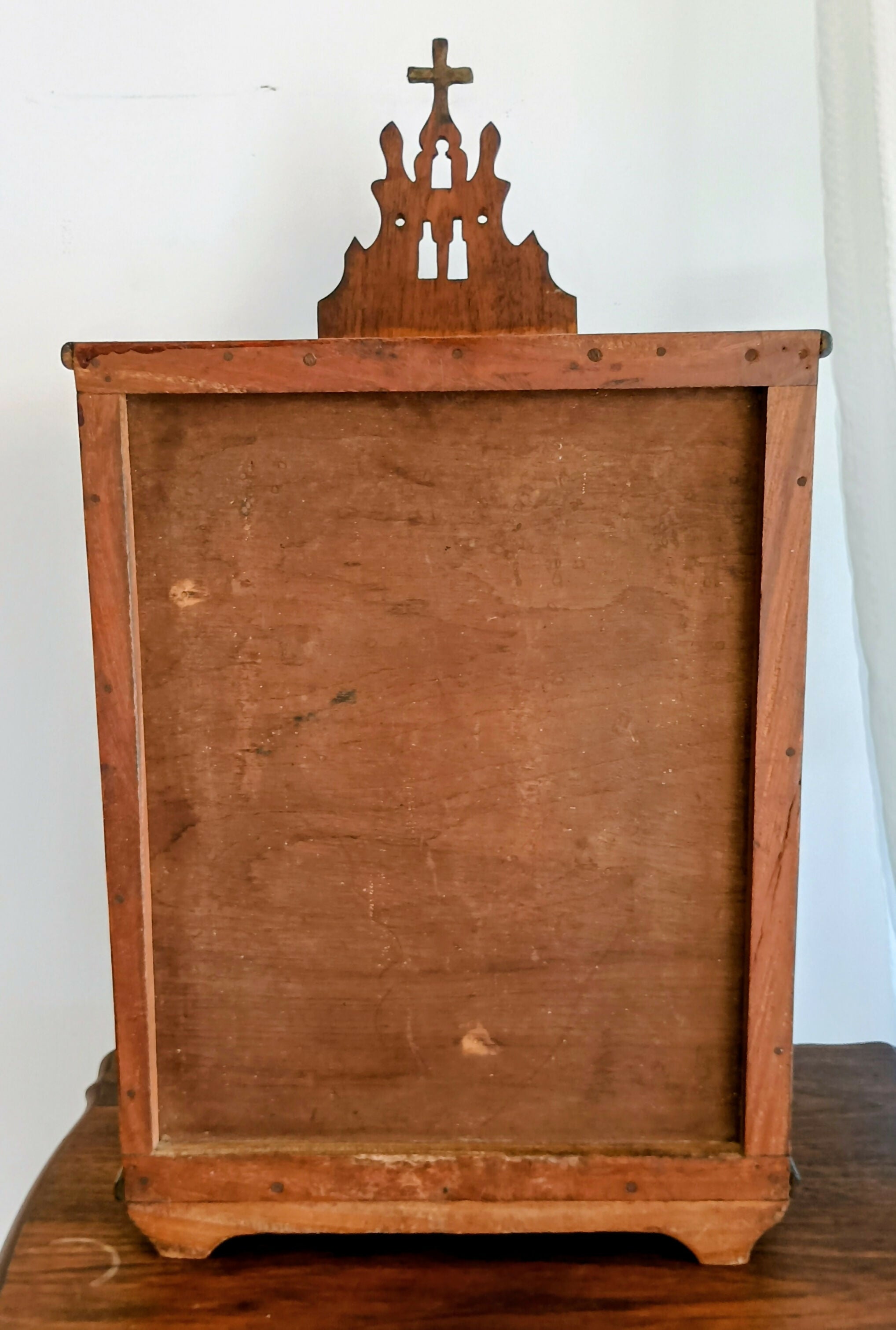 Oratório Brasileiro Autêntico – Madeira de Lei – Final do Século XIX • Peça de Coleção