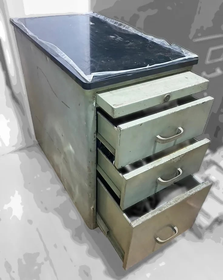 Arquivo de aço - antigo / original