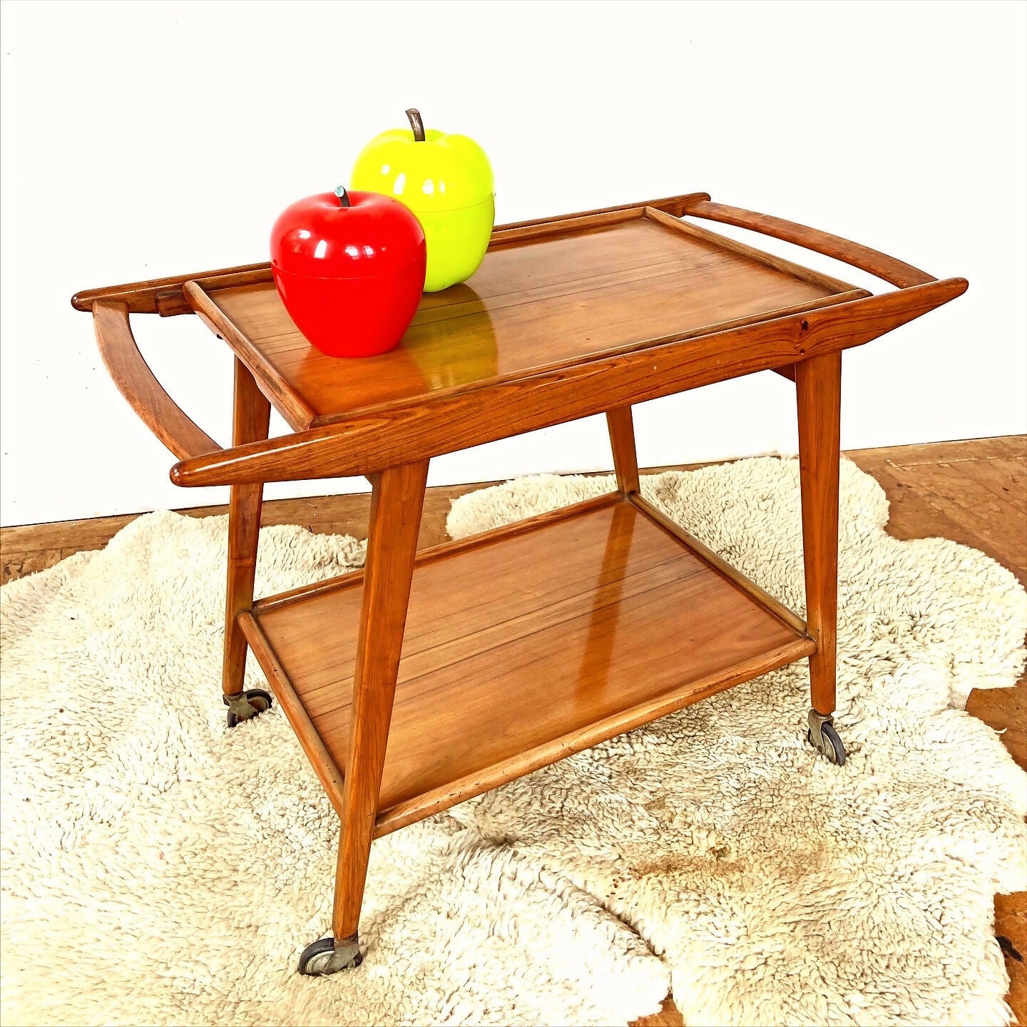 Carrinho de chá Geraldo de Barros