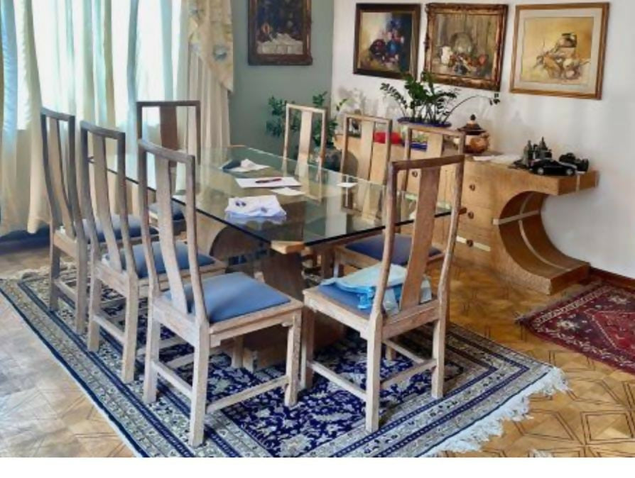 Sala de jantar completa (Mesa + cadeiras + buffet + aparador)