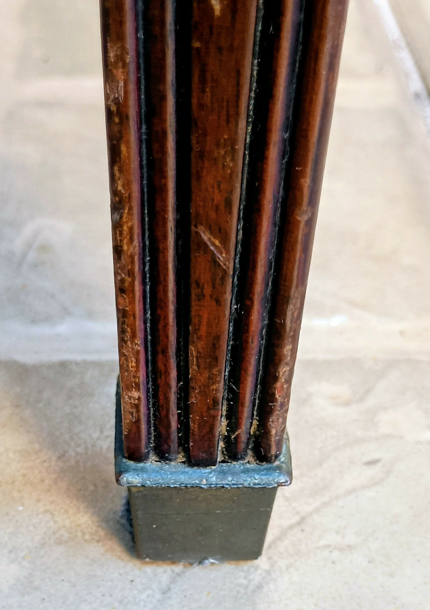 Mesa de Canto Clássica