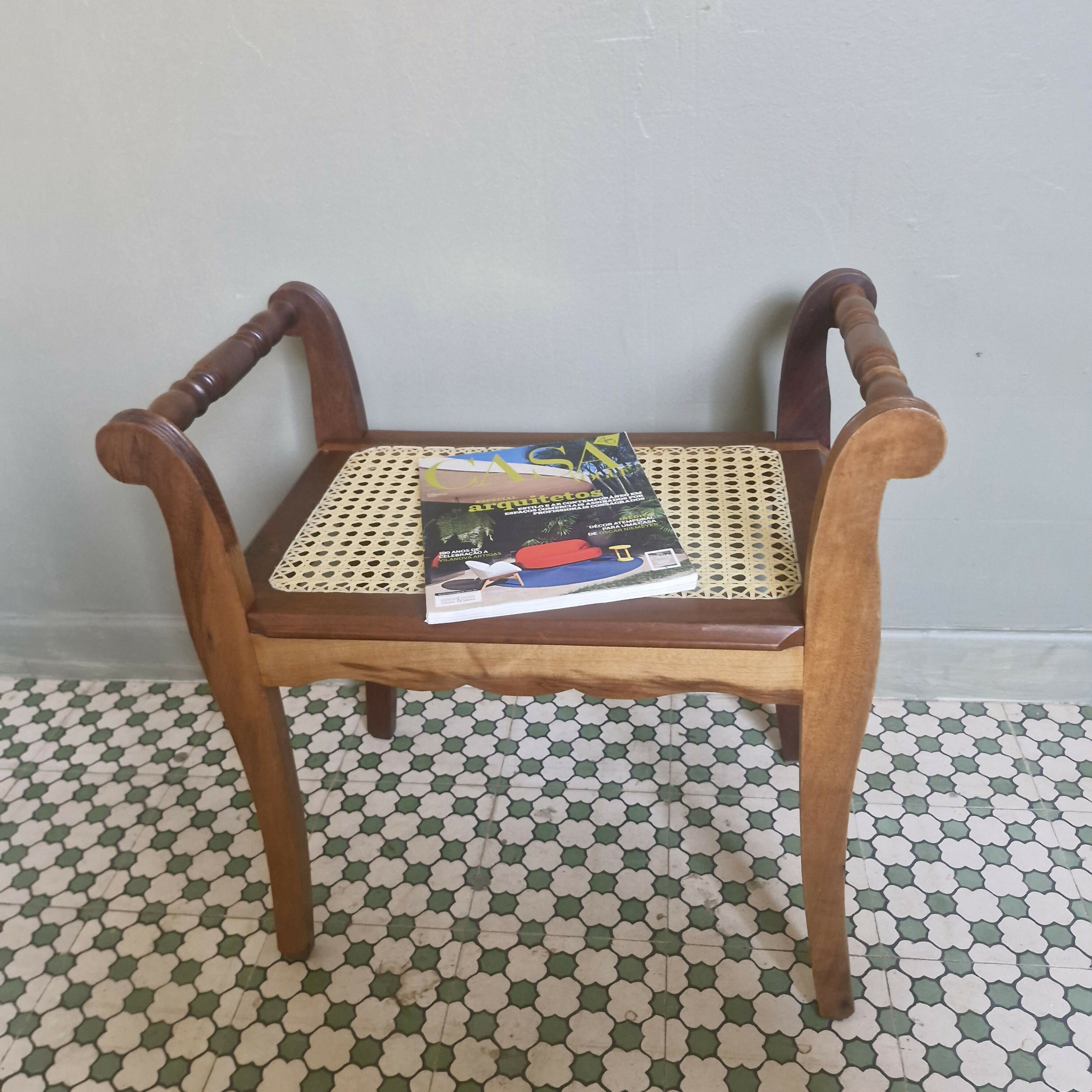Banqueta de palhinha