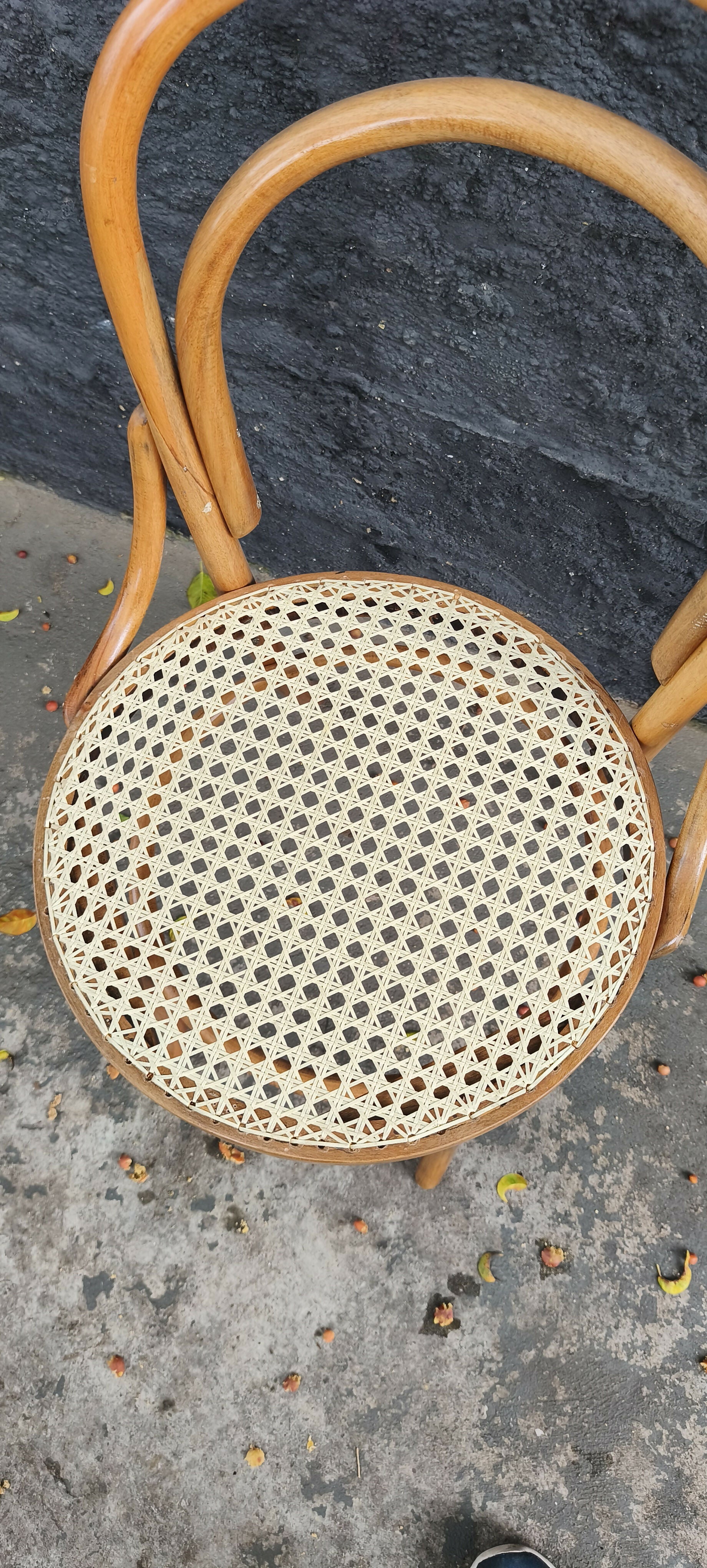 Quarteto de Cadeiras Thonart modelo Thonet