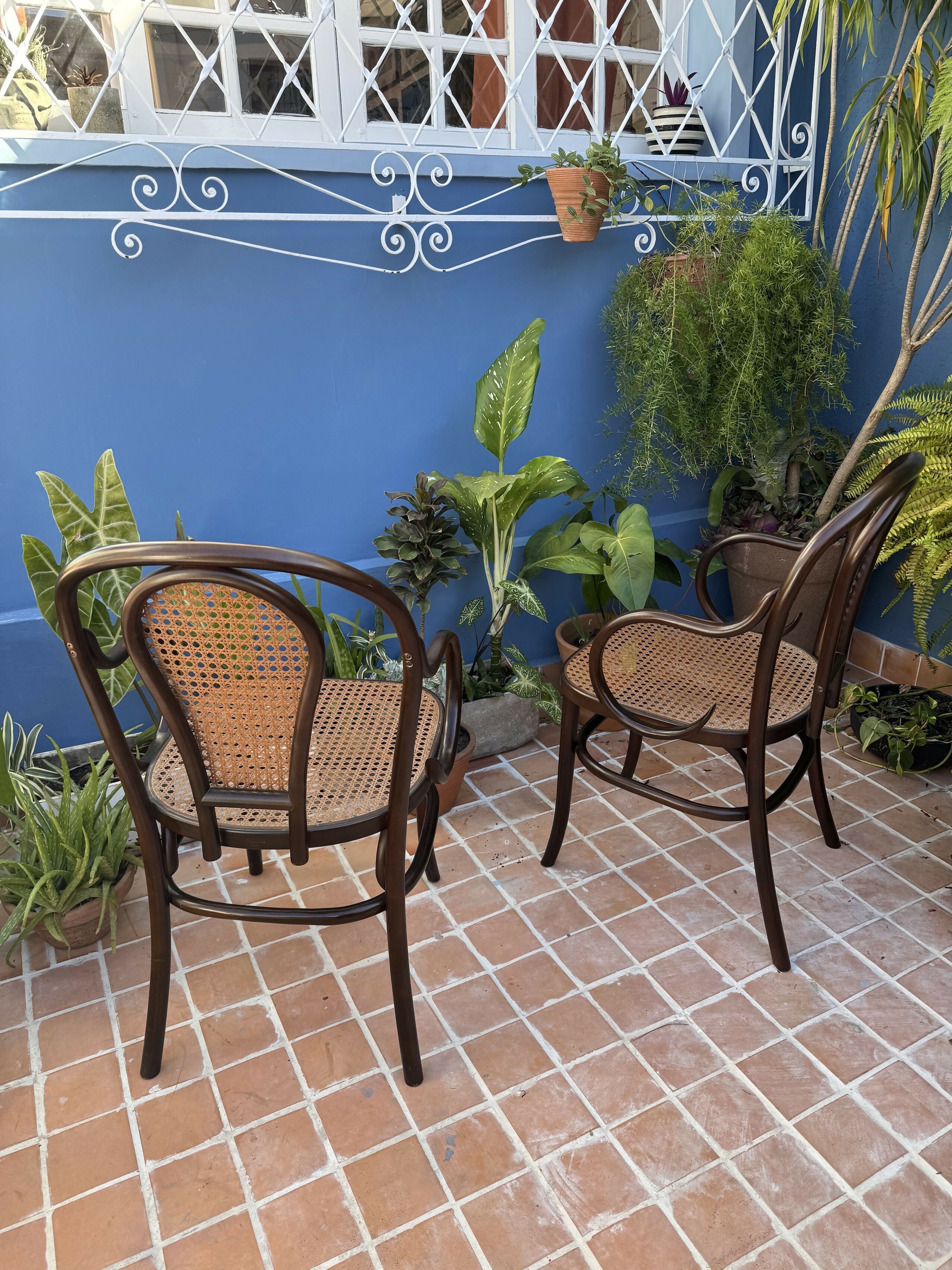 Antigas THONET AUSTRÍACAS - poltronas em palhinha
