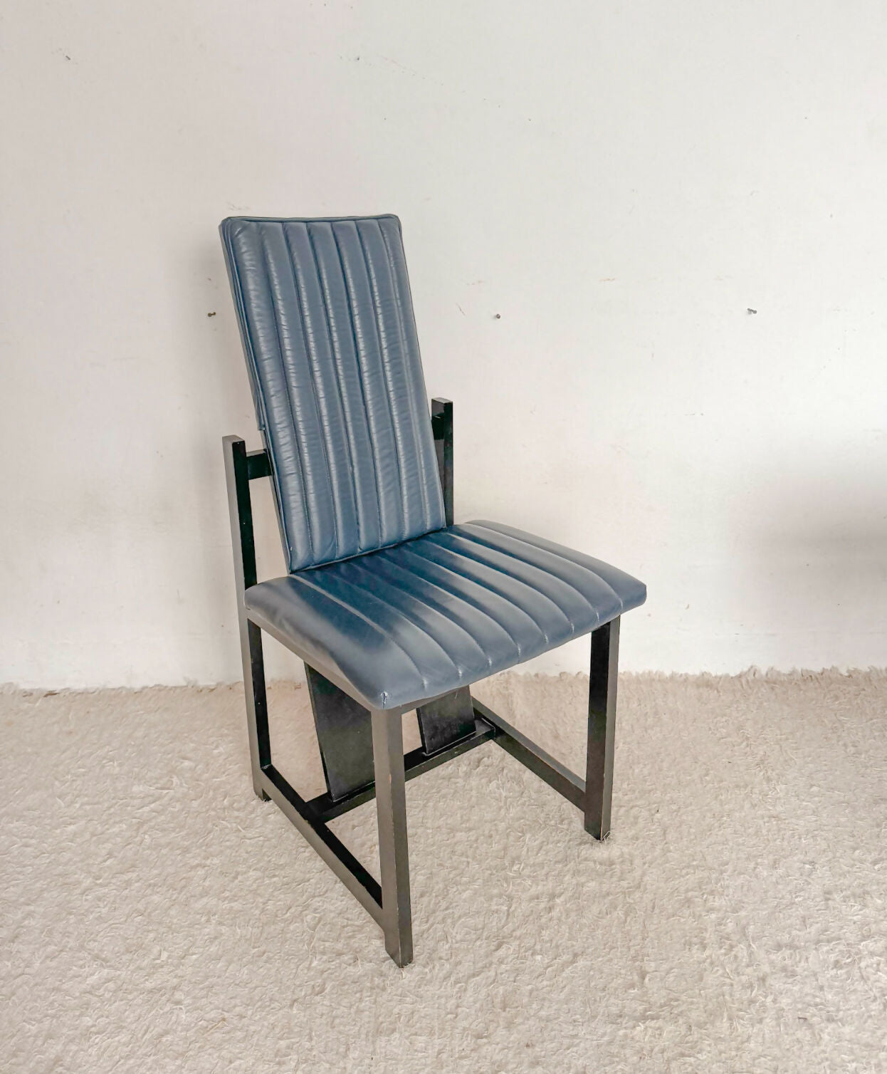 cadeira antiga selada