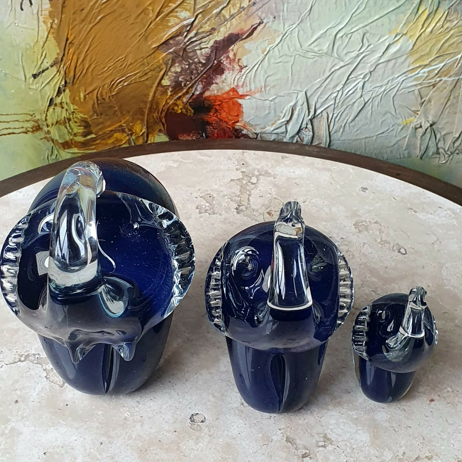 Trio de elefantes azuis em Murano