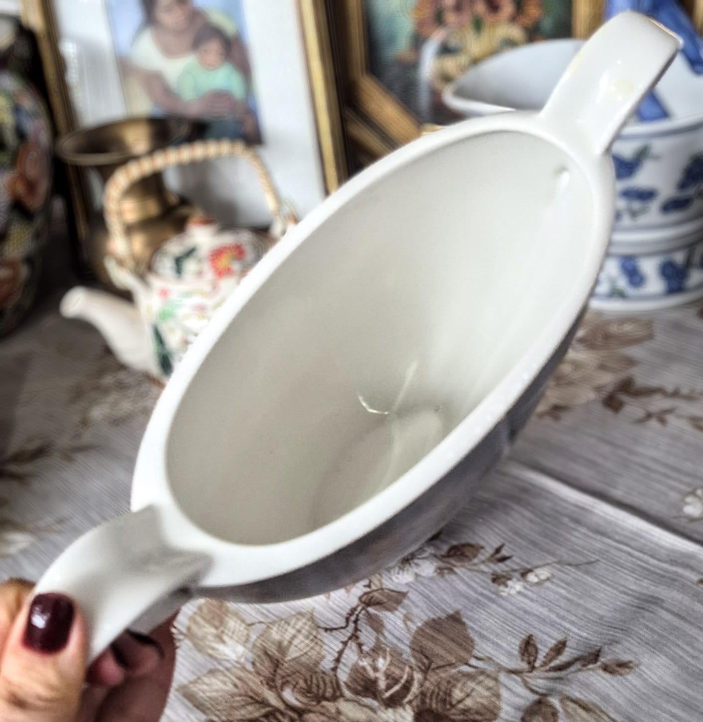  Vaso / Floreira com alças em porcelana alemã Goebel,  coleção Artis Orbis Collection,  maravilhosa.   Edição limitada 68 / 1500, raríssimo e em perfeito estado,  com a linda pintura de Monet: Femme á L ´Ombrelle.