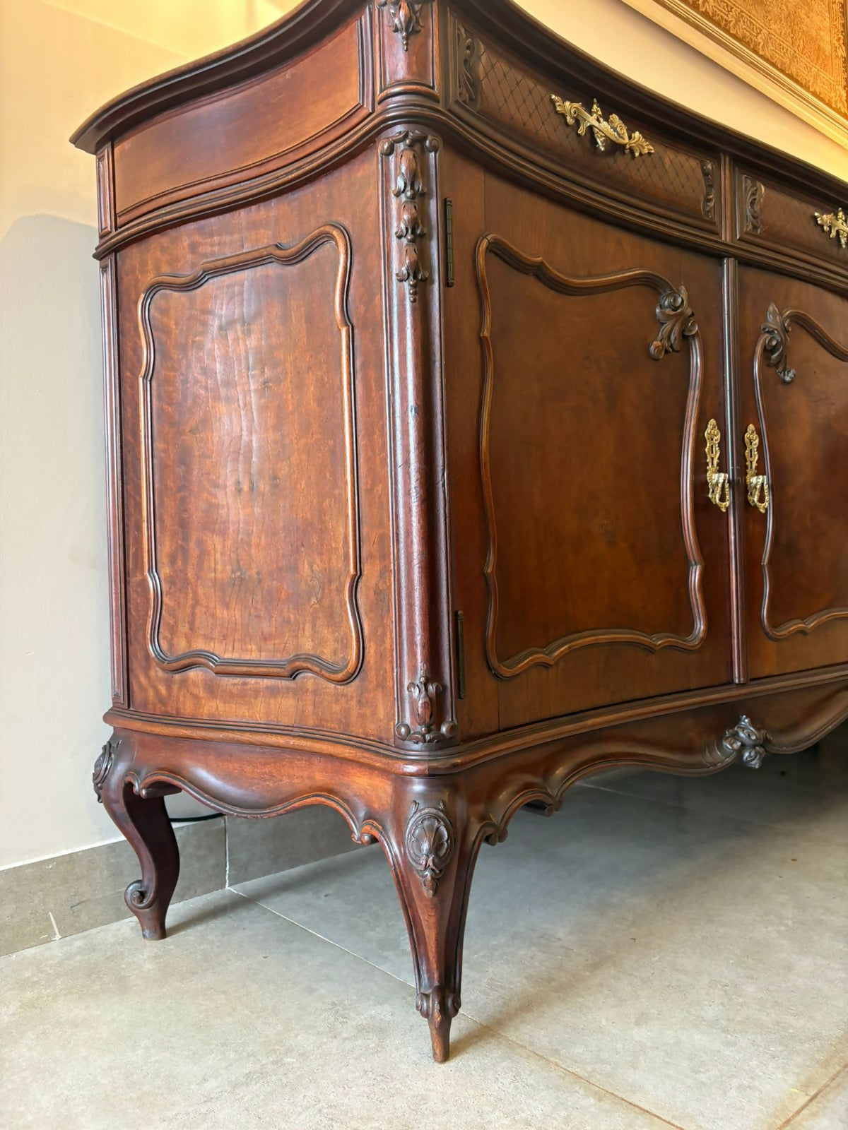 Buffet / Balcão Tager Luiz XV – Peça Original e Imponente