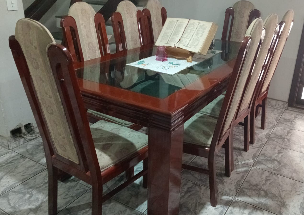 Mesa jantar Retangular com tampo em vidro + 8 cadeiras em madeira maciça