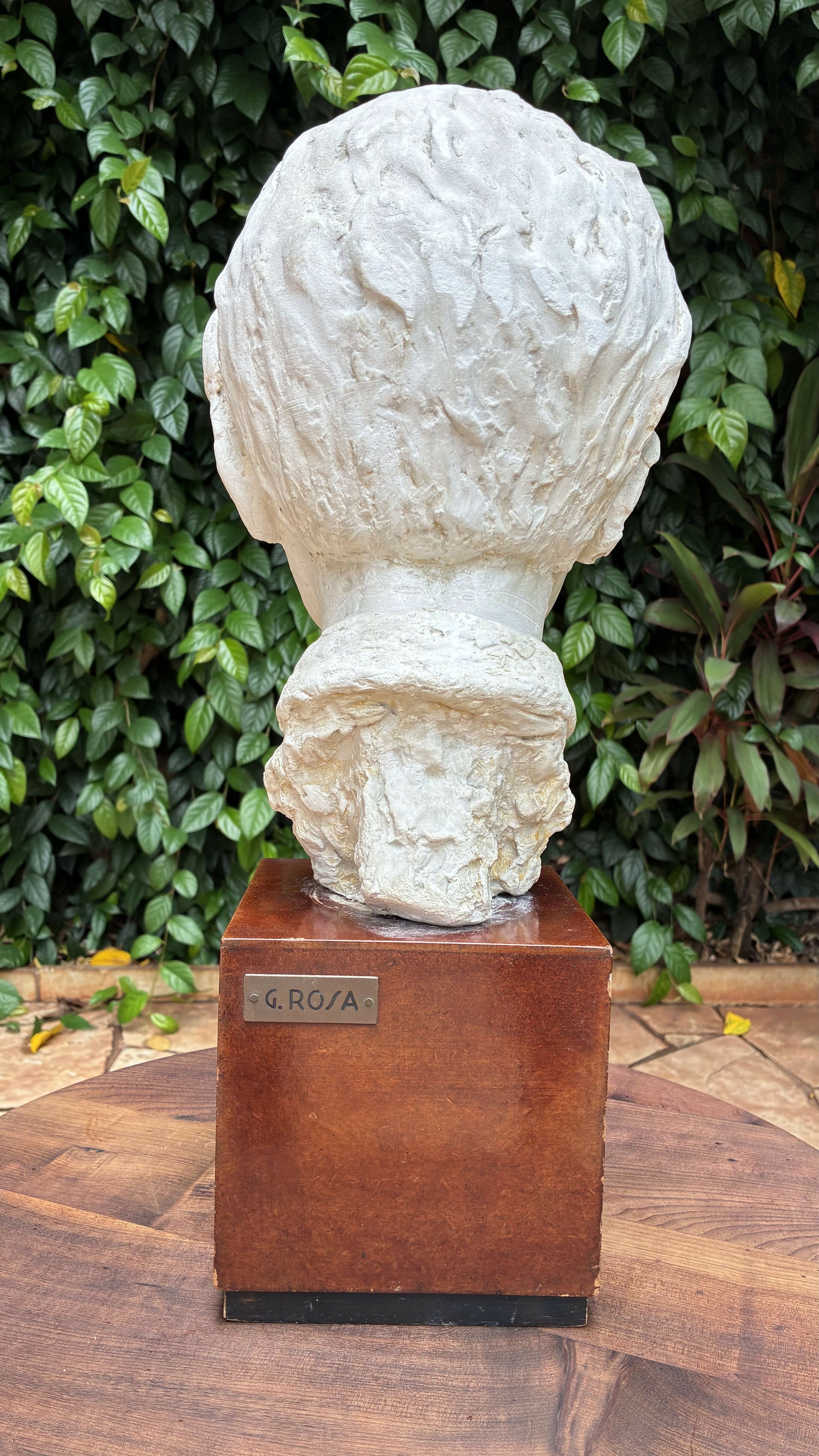 Busto Infantil em Gesso