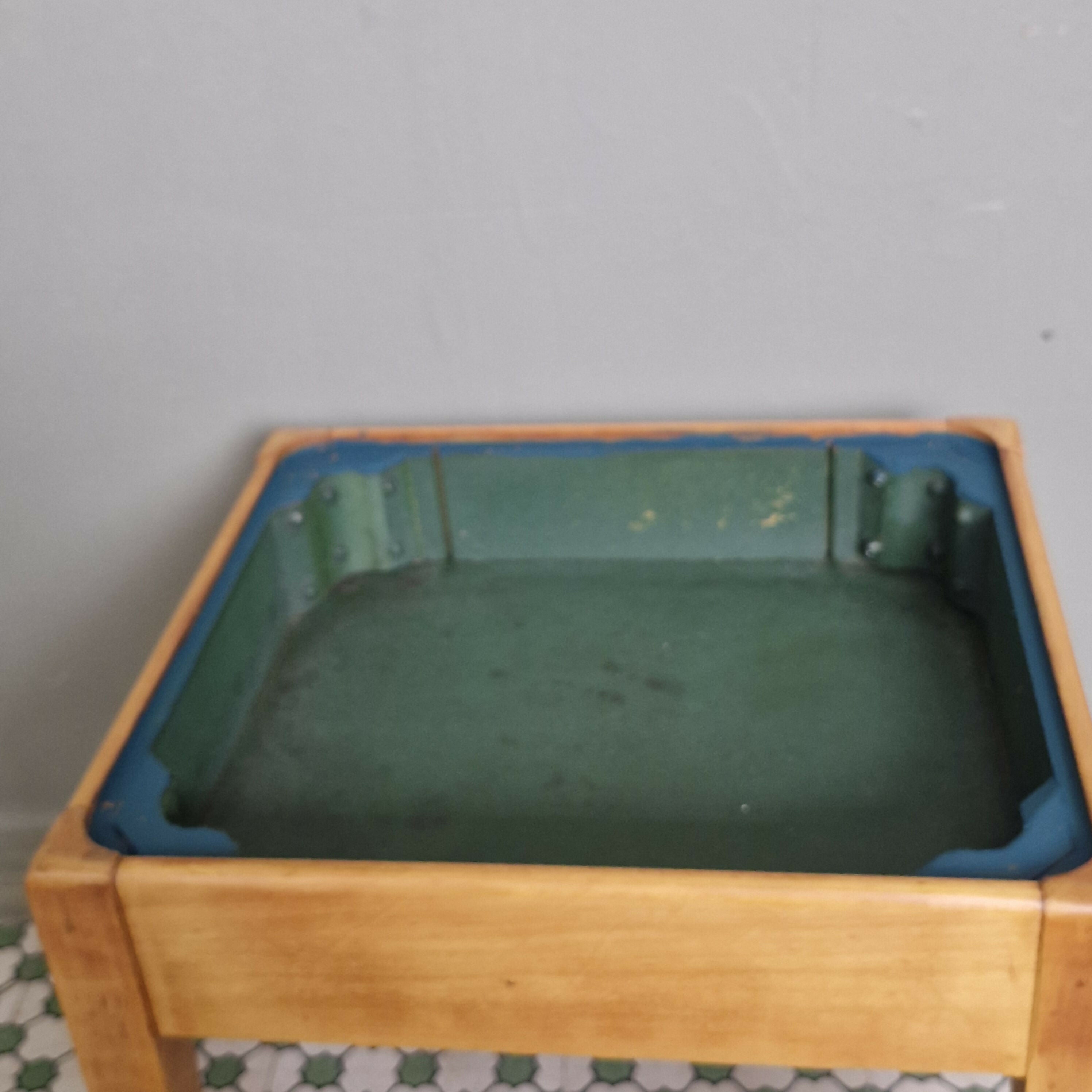 Banqueta de Costureira.