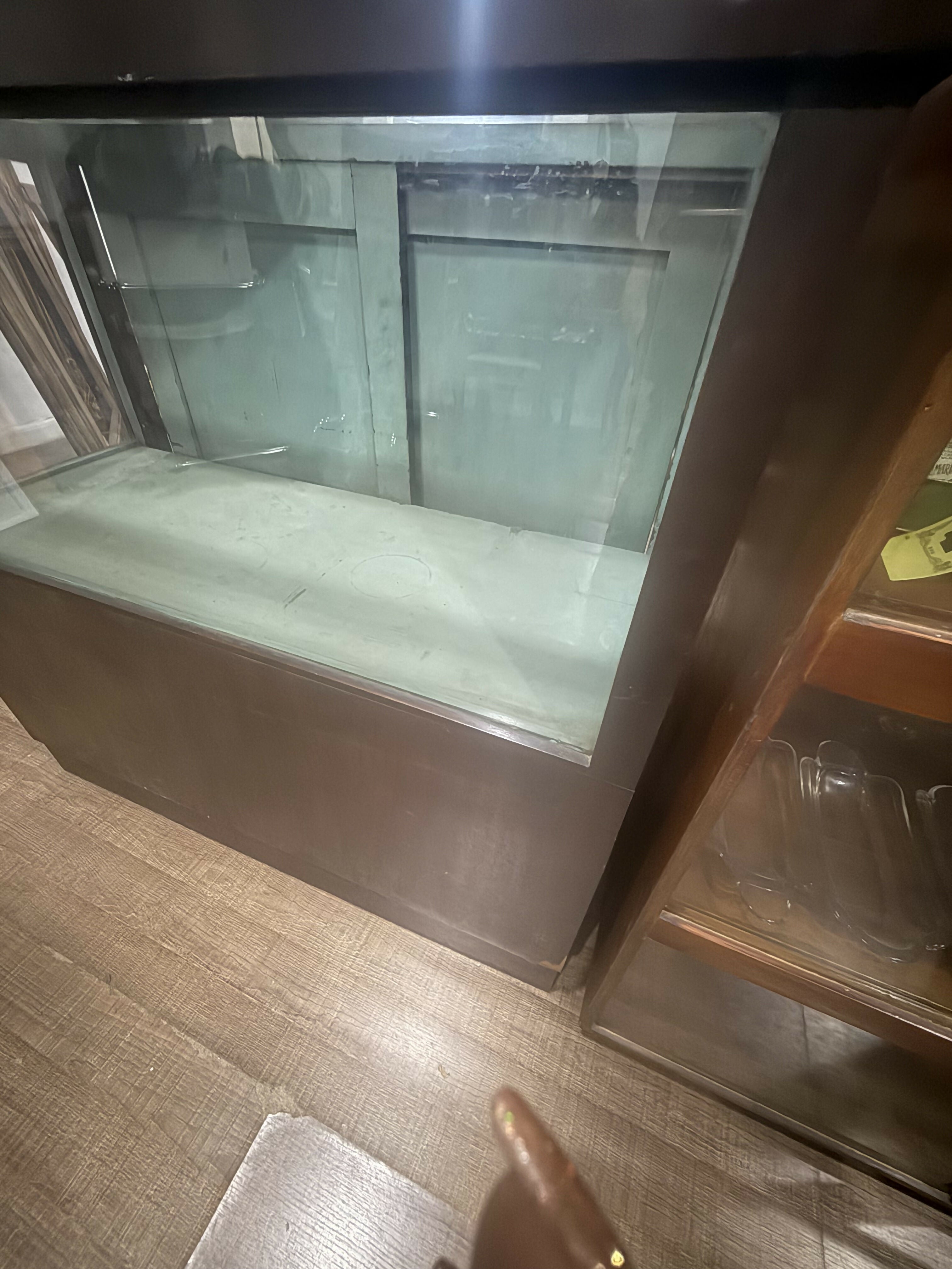 Balcão de Farmácia Antigo com Vitrine em Vidro – Original