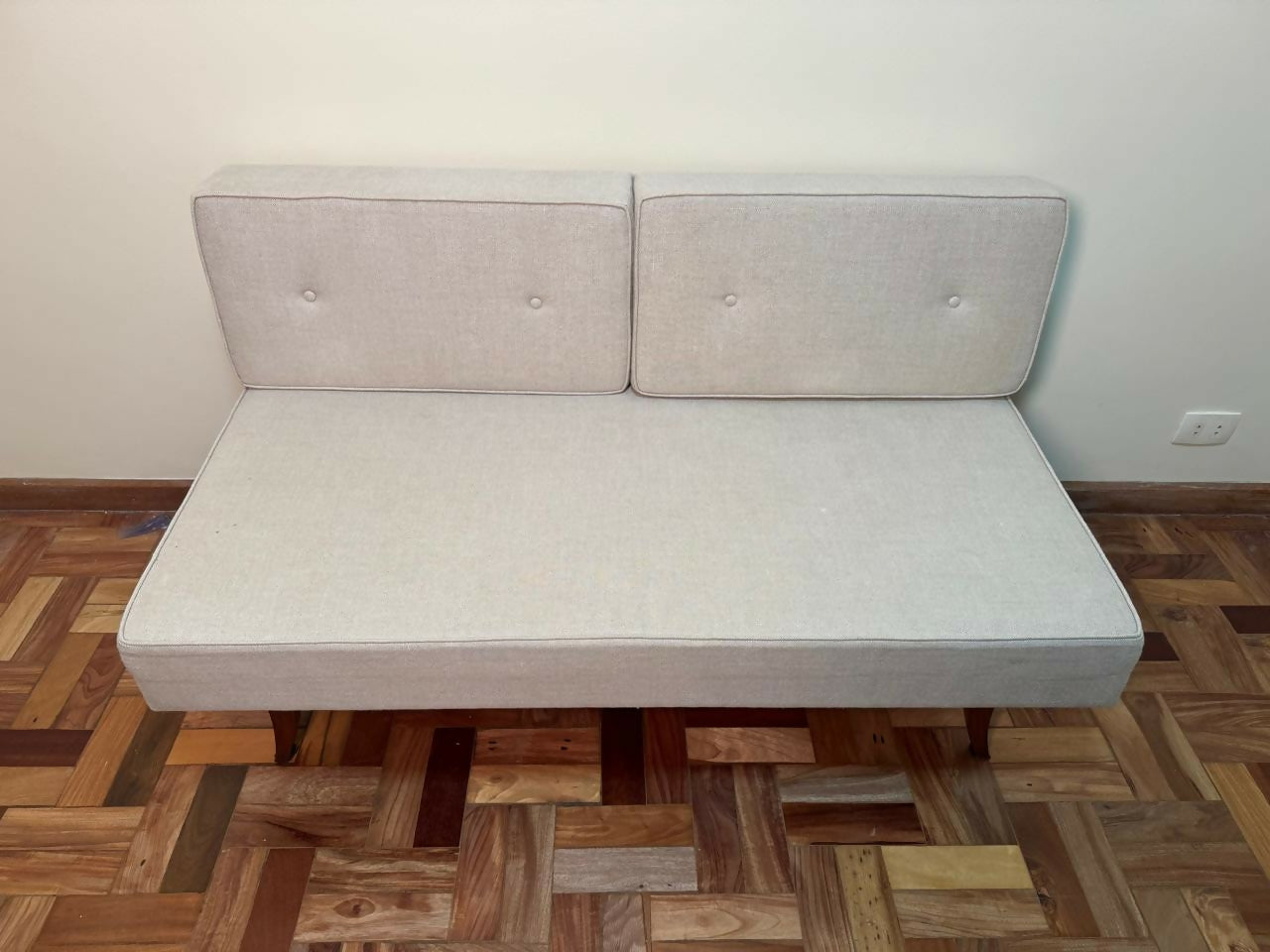 Sofá-cama / Daybed Gelli Restaurado - Modernismo Brasileiro