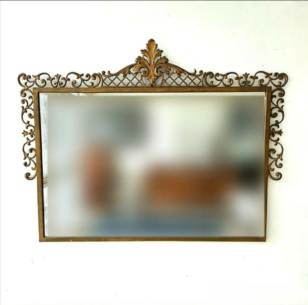 APARADOR COM ESPELHO EM FERRO FORGE - ANOS 50