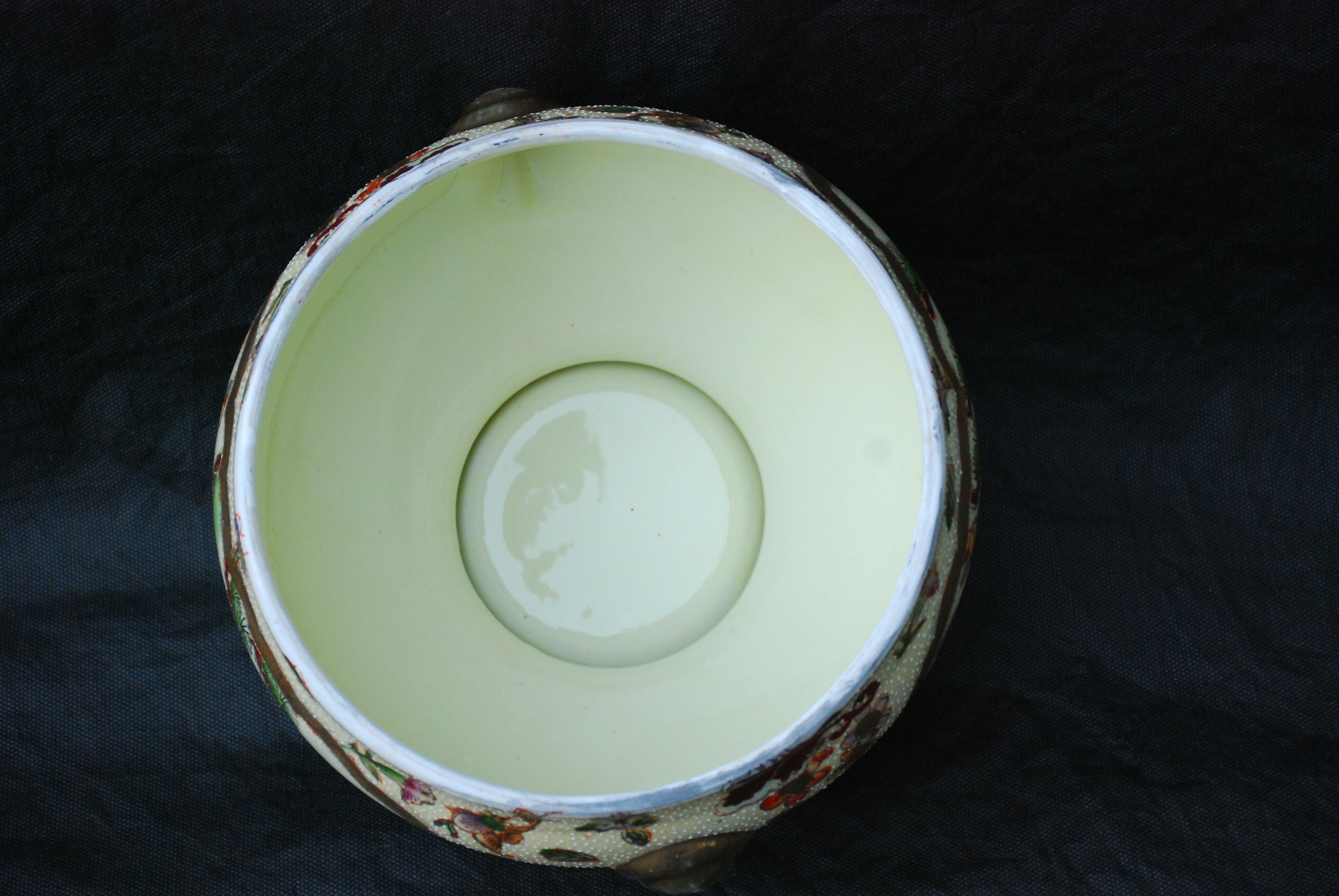 Antigo Potiche cerâmica decorada a mão, anos 50 - 30 x 25