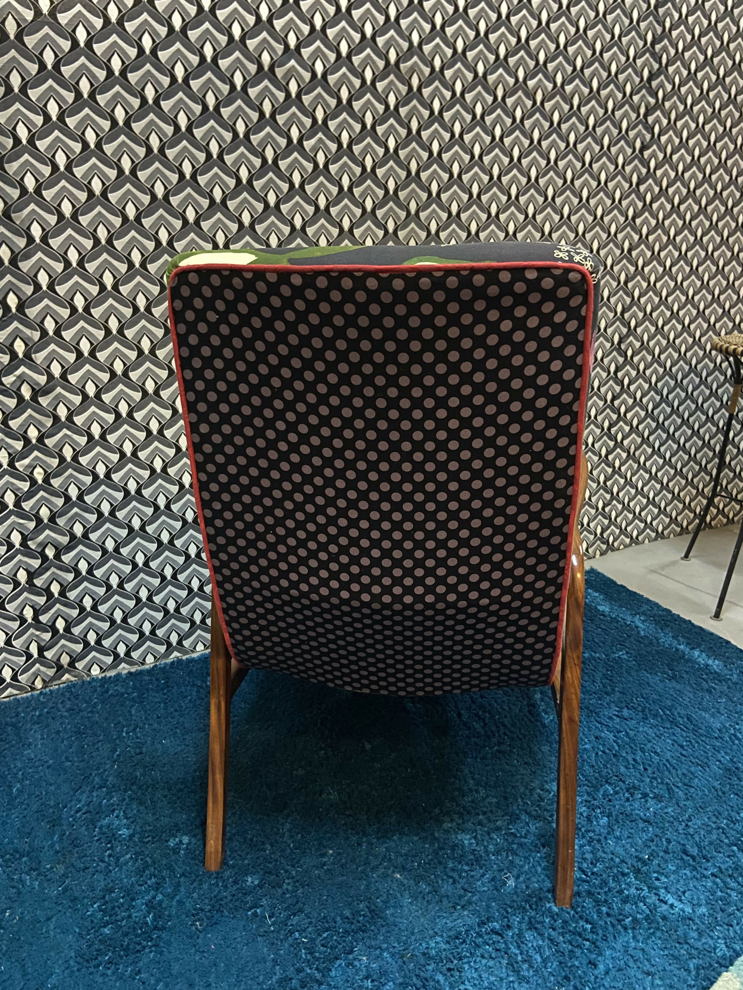 Poltrona Gelli original dos anos 60 restaurada com tecido importado