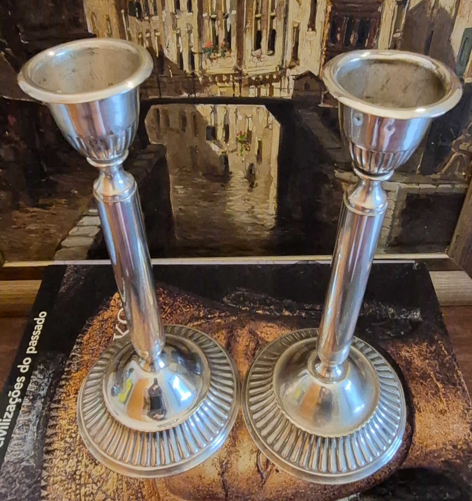 Par de castiçais em metal espessurado à prata vintage Eberle. Otimo estado,  ótimo banho.