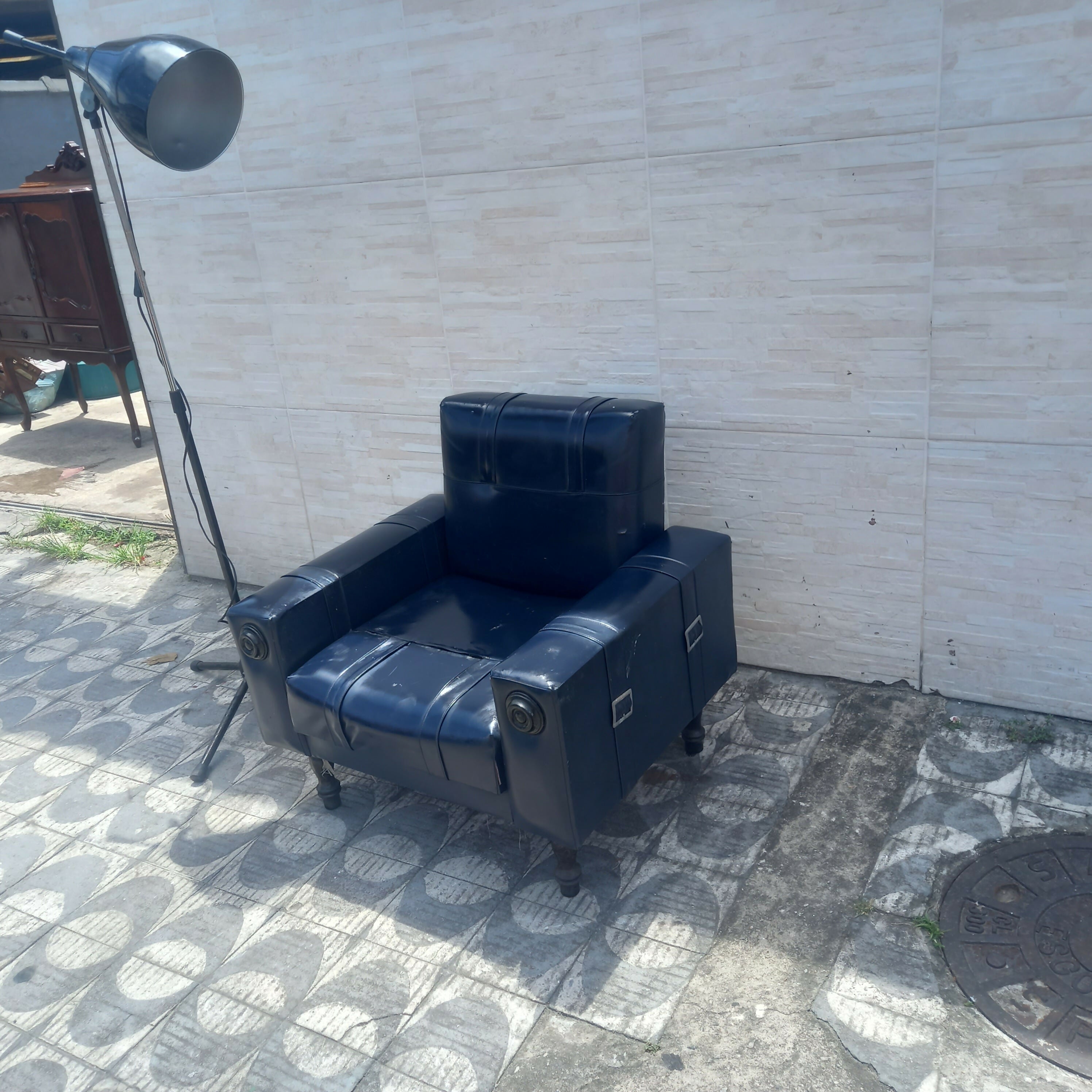 Antiga Poltrona Azul