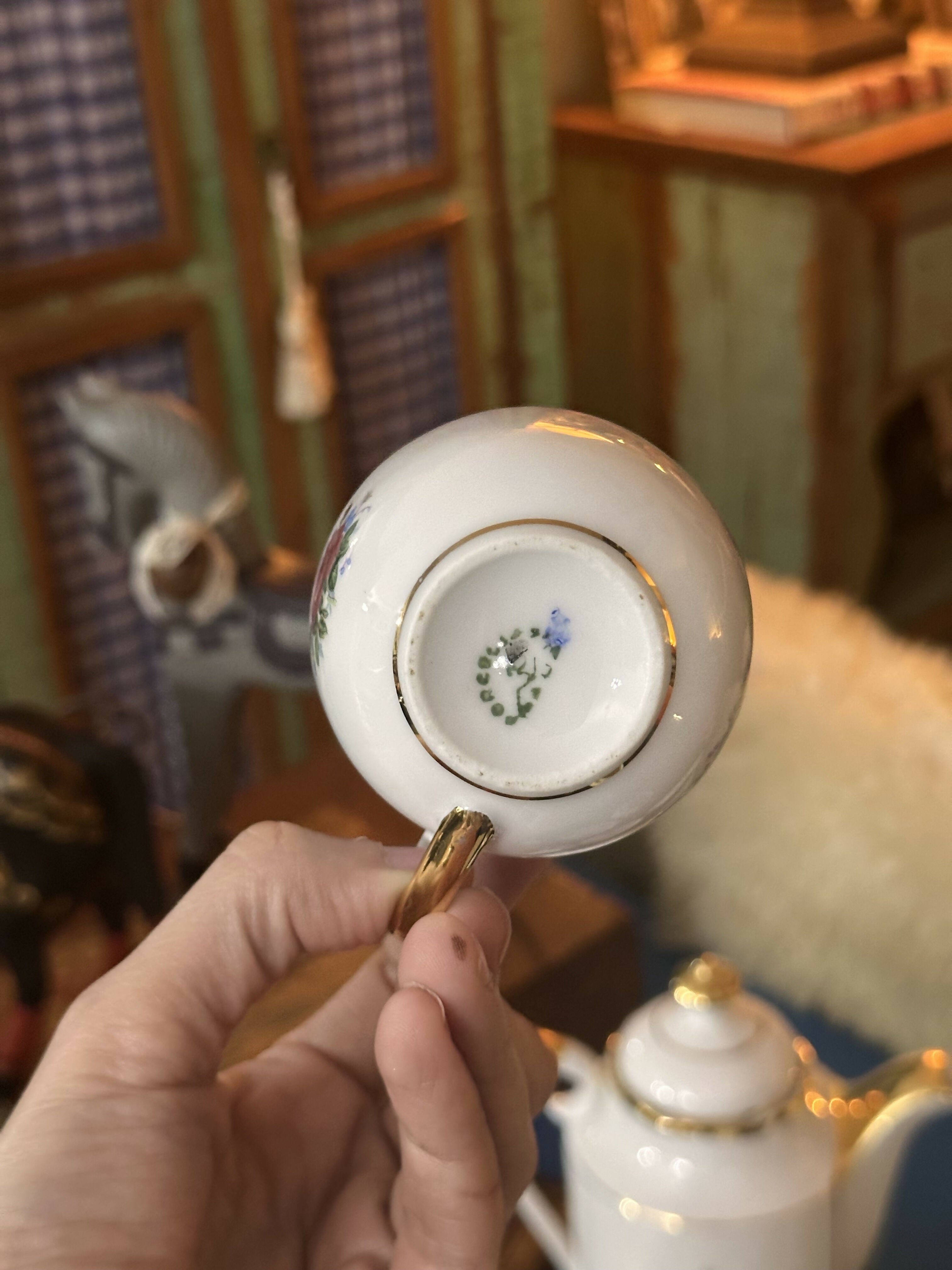 Jogo café antigo porcelana Mauá anos 60 com motivos florais