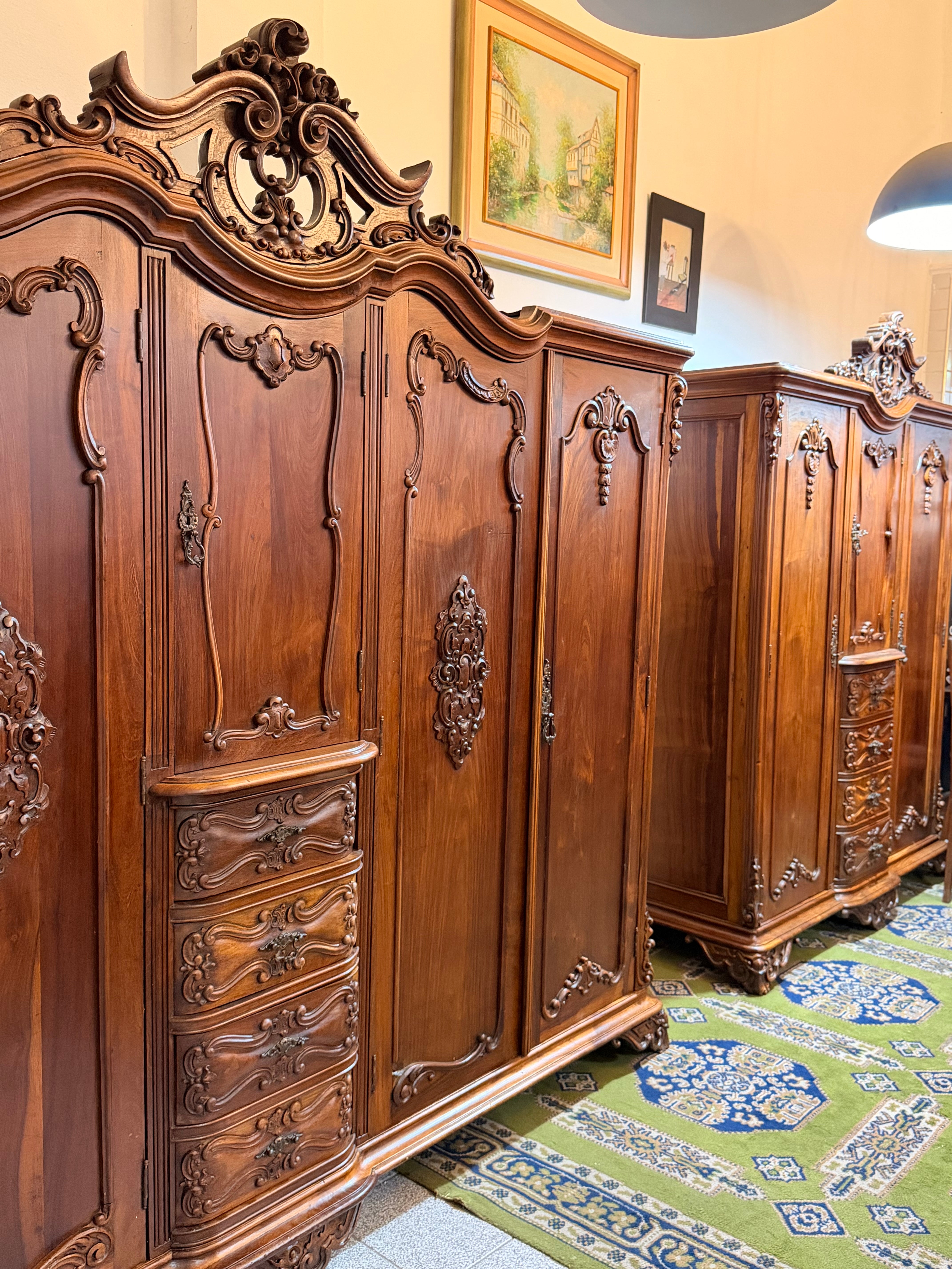 Guarda-roupa de casal em jacarandá maciço