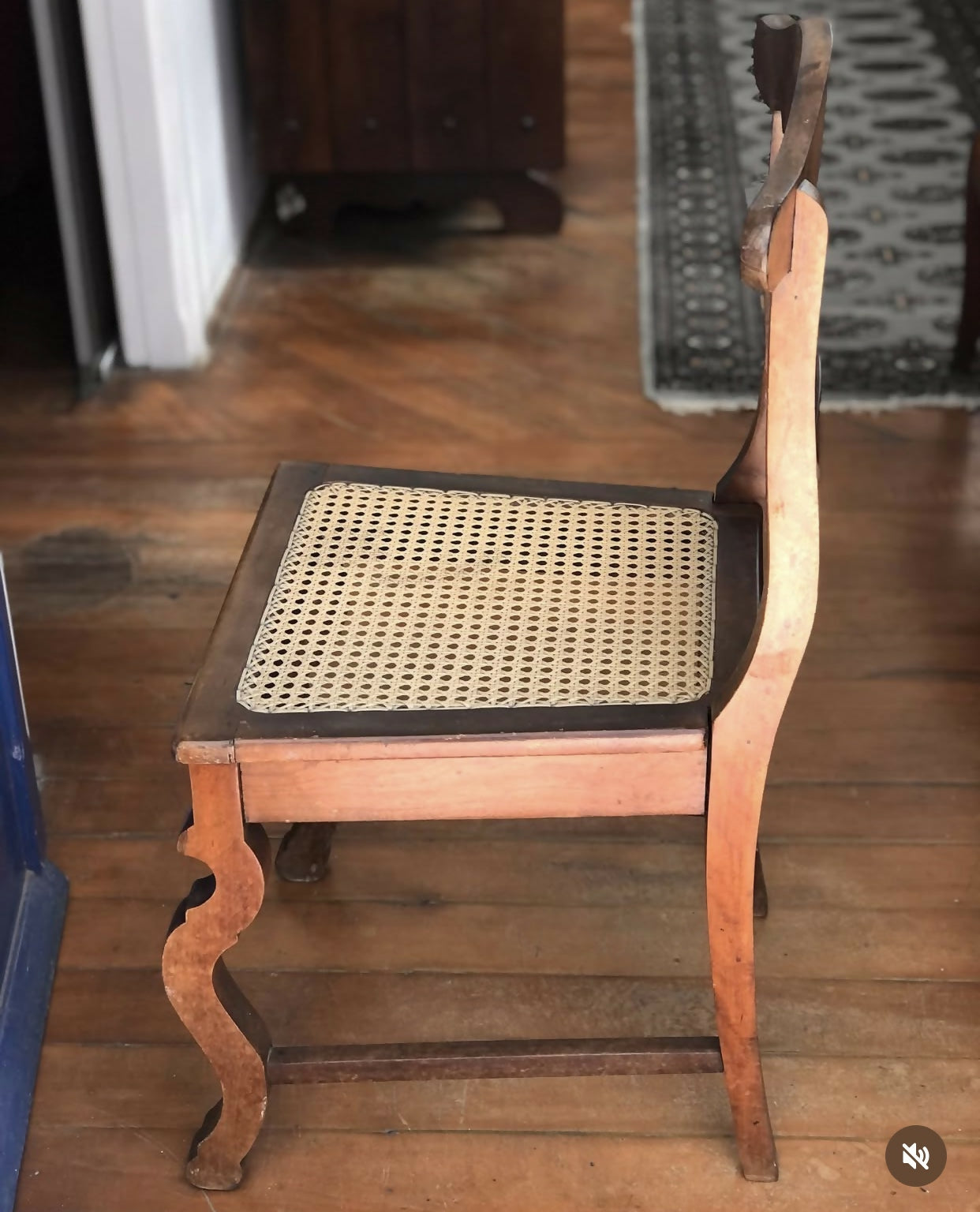 Cadeiras Pernambucanas em madeira nobre e palhinha indiana (6 unidades)