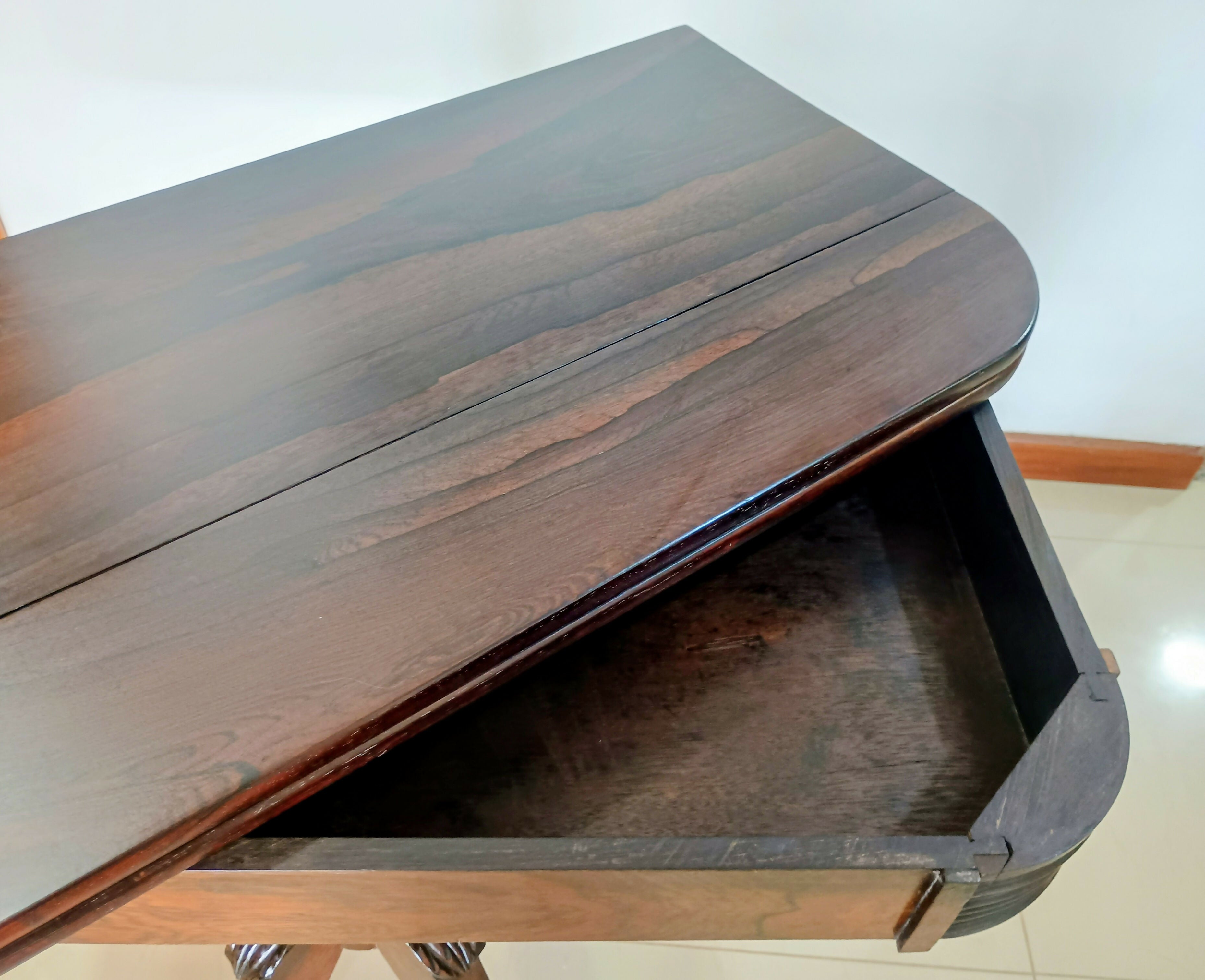 Aparador reversível em mesa, jacarandá séc XIX