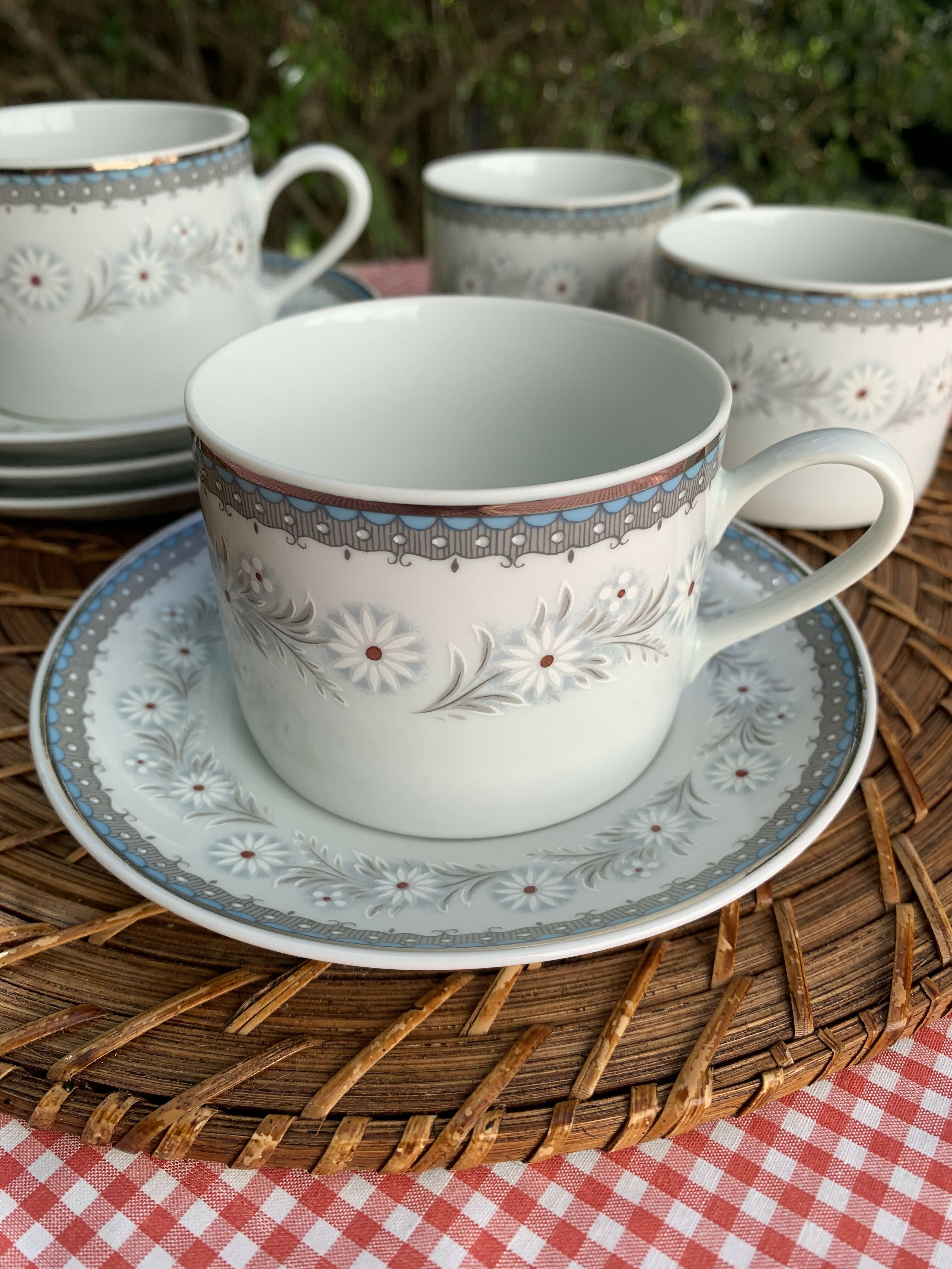 Jogo de 4 Xícaras de porcelana Real