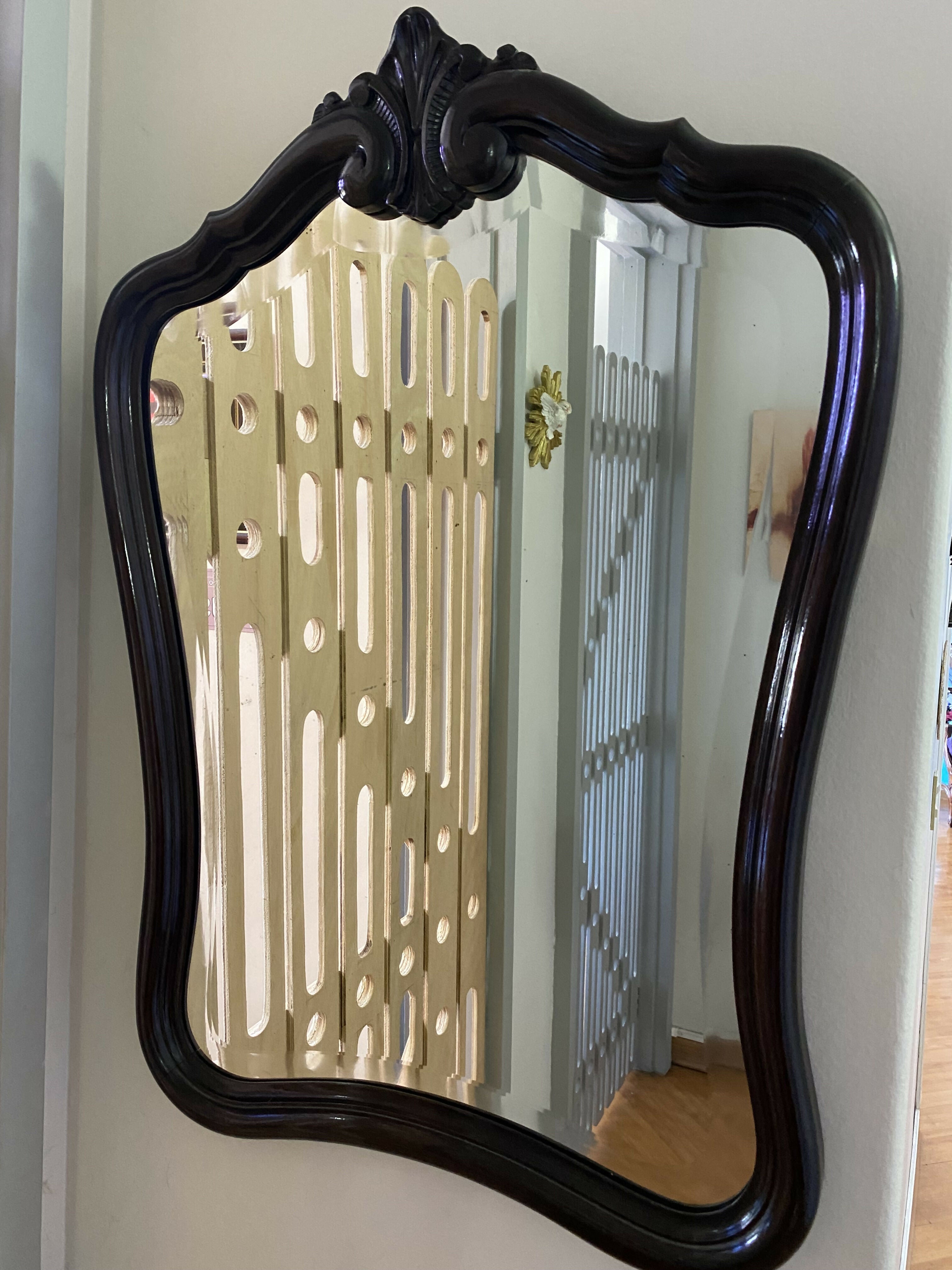 Lindo espelho em laca black piano