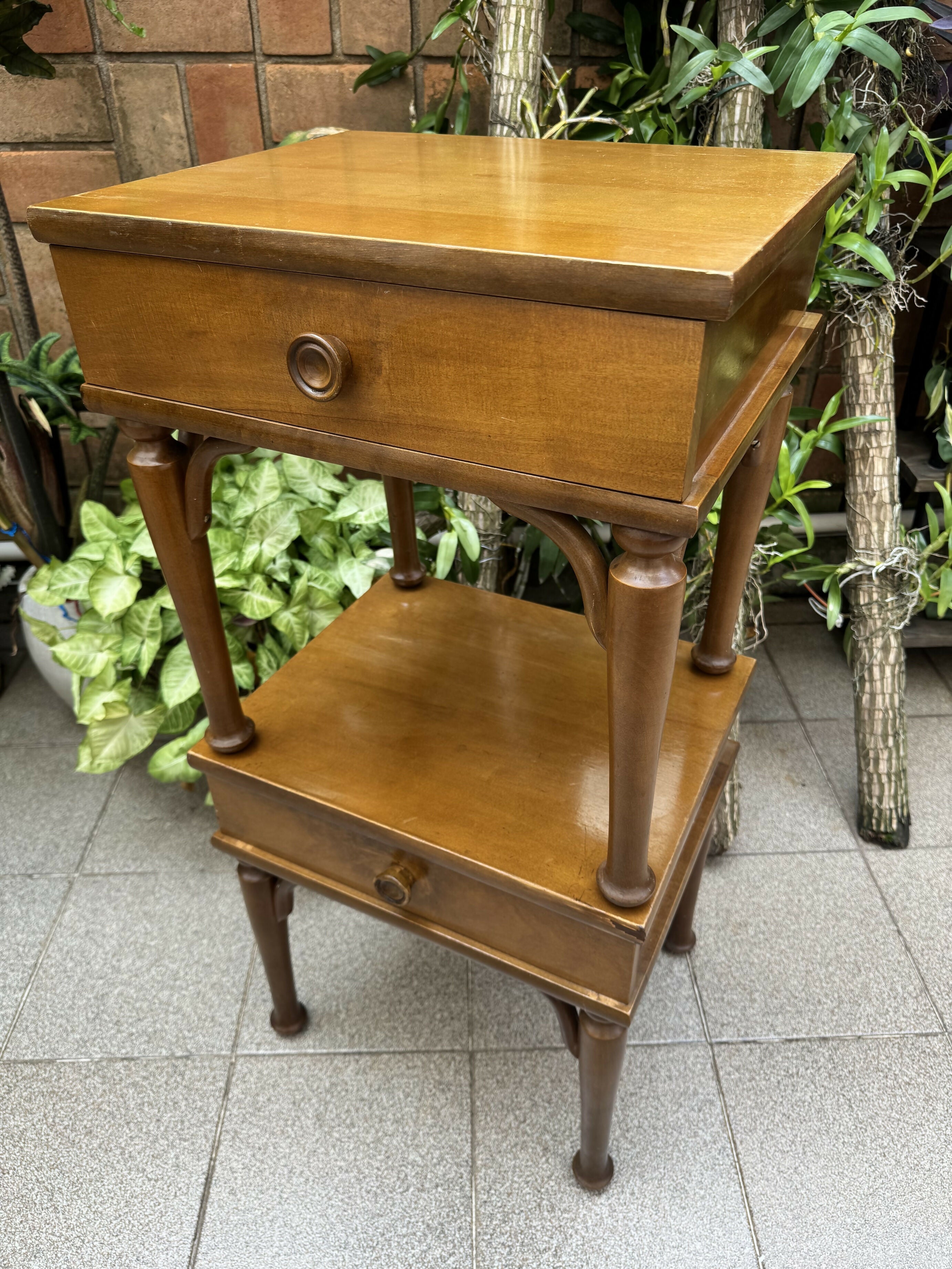 RARIDADE - Mesinhas de Cabeceira Anos 50 Gerdau SELADAS