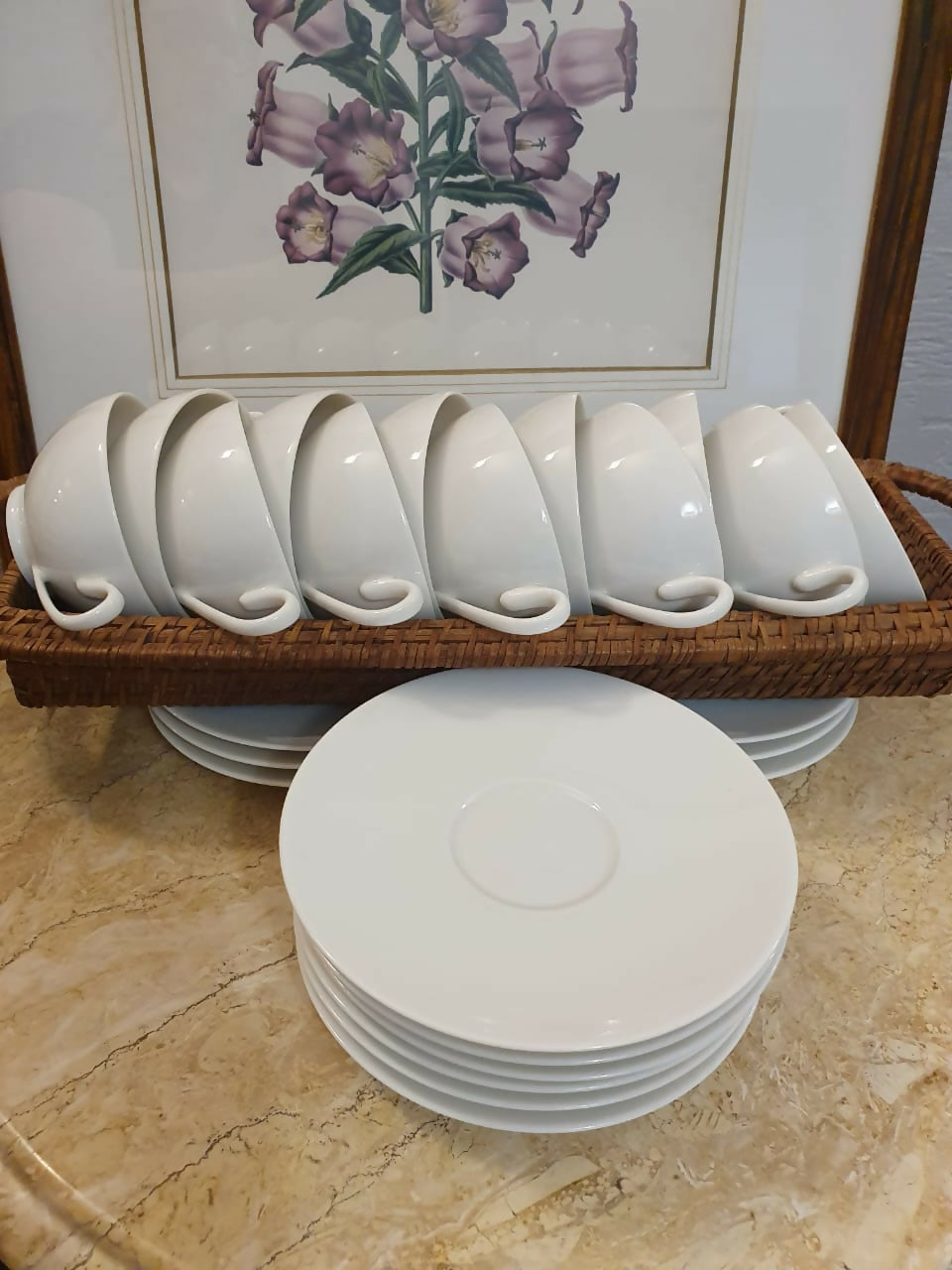 Conjunto de 12 xicaras em porcelana francesa Limoges, impecáveis! Coleção Birch Calvin Klein Swid Powell