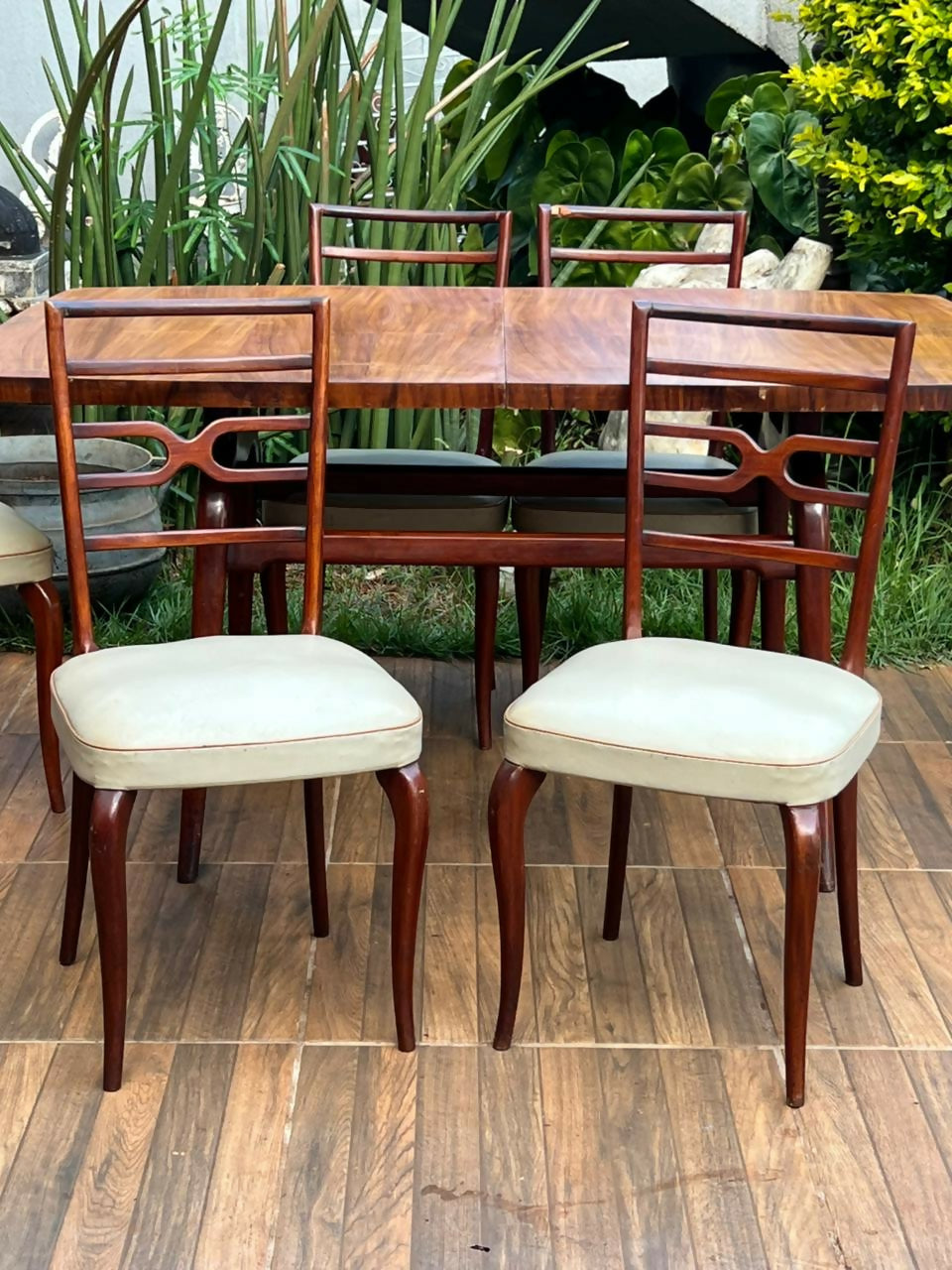 Mesa de Jantar Design anos 60 com 6 cadeiras - estilo Scapinelli