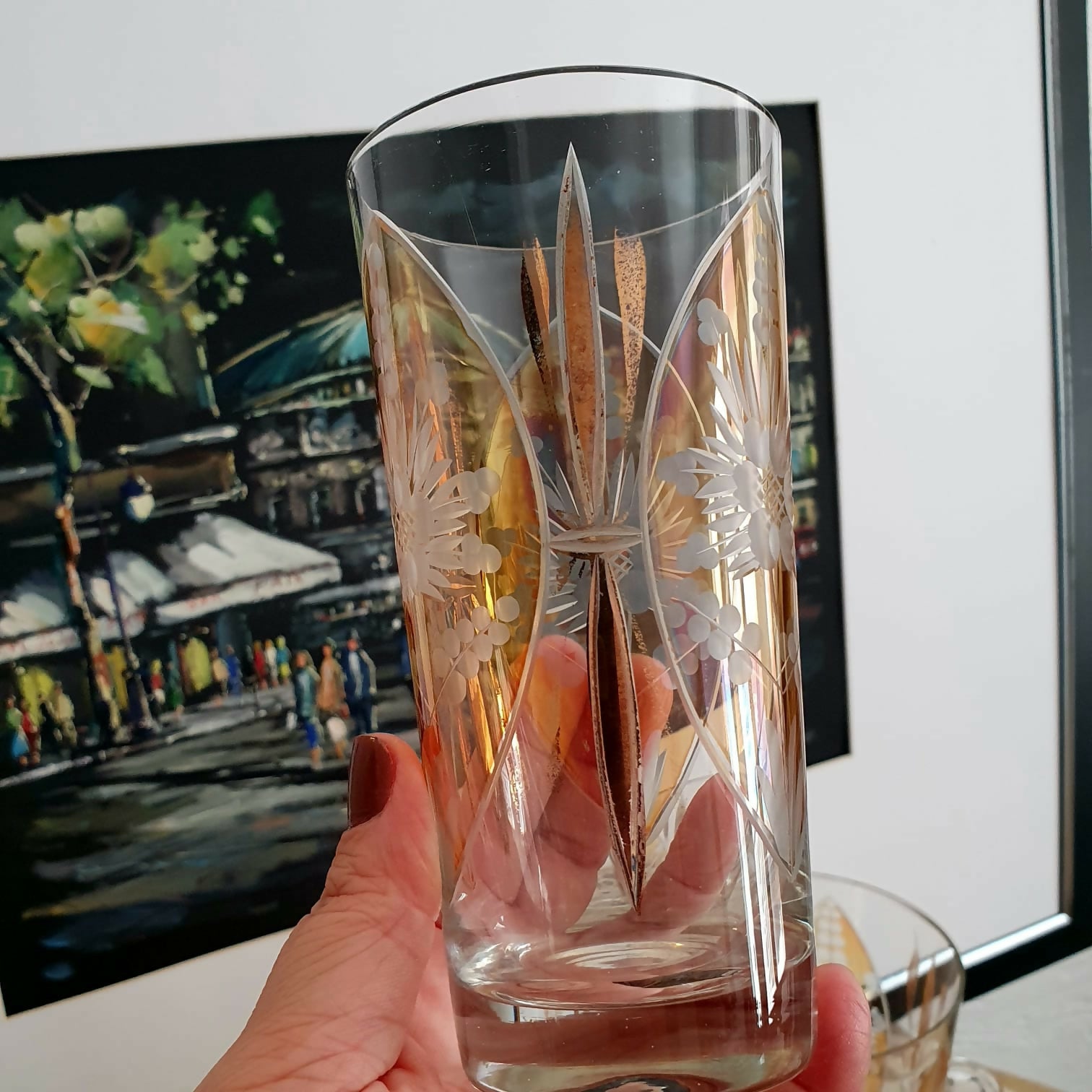 Maravilhoso conjunto vintage com 7 peças em demi cristal lapidado translúcido/âmbar. Incrível, anos 50/60, raro encontrar neste estado!