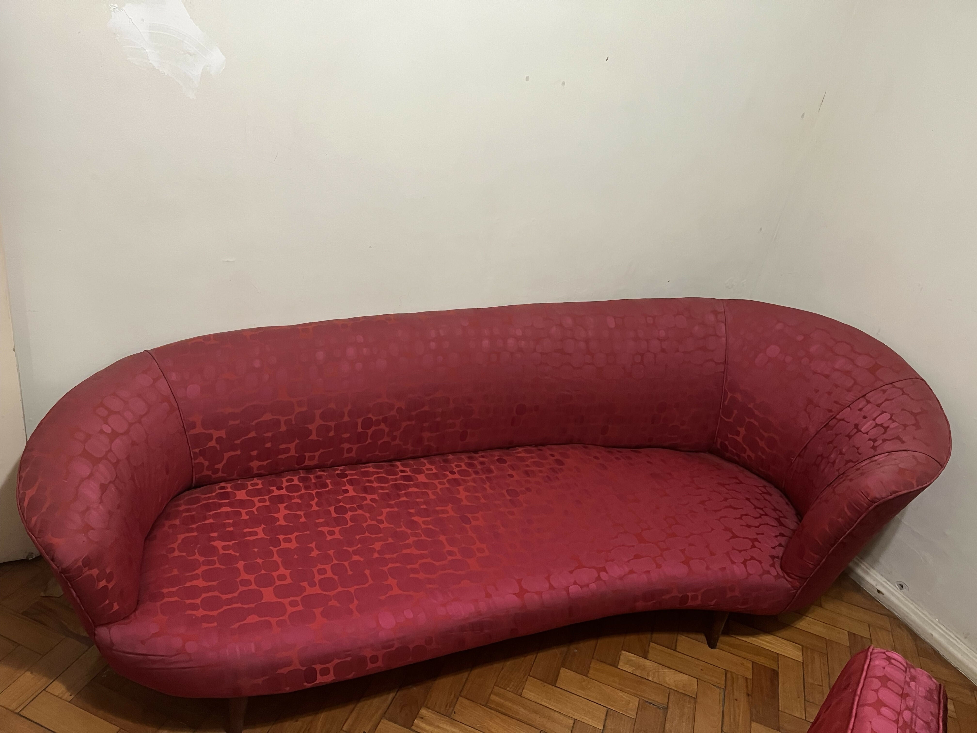 RECAMIER COR CEREJA (estilo divã de Freud