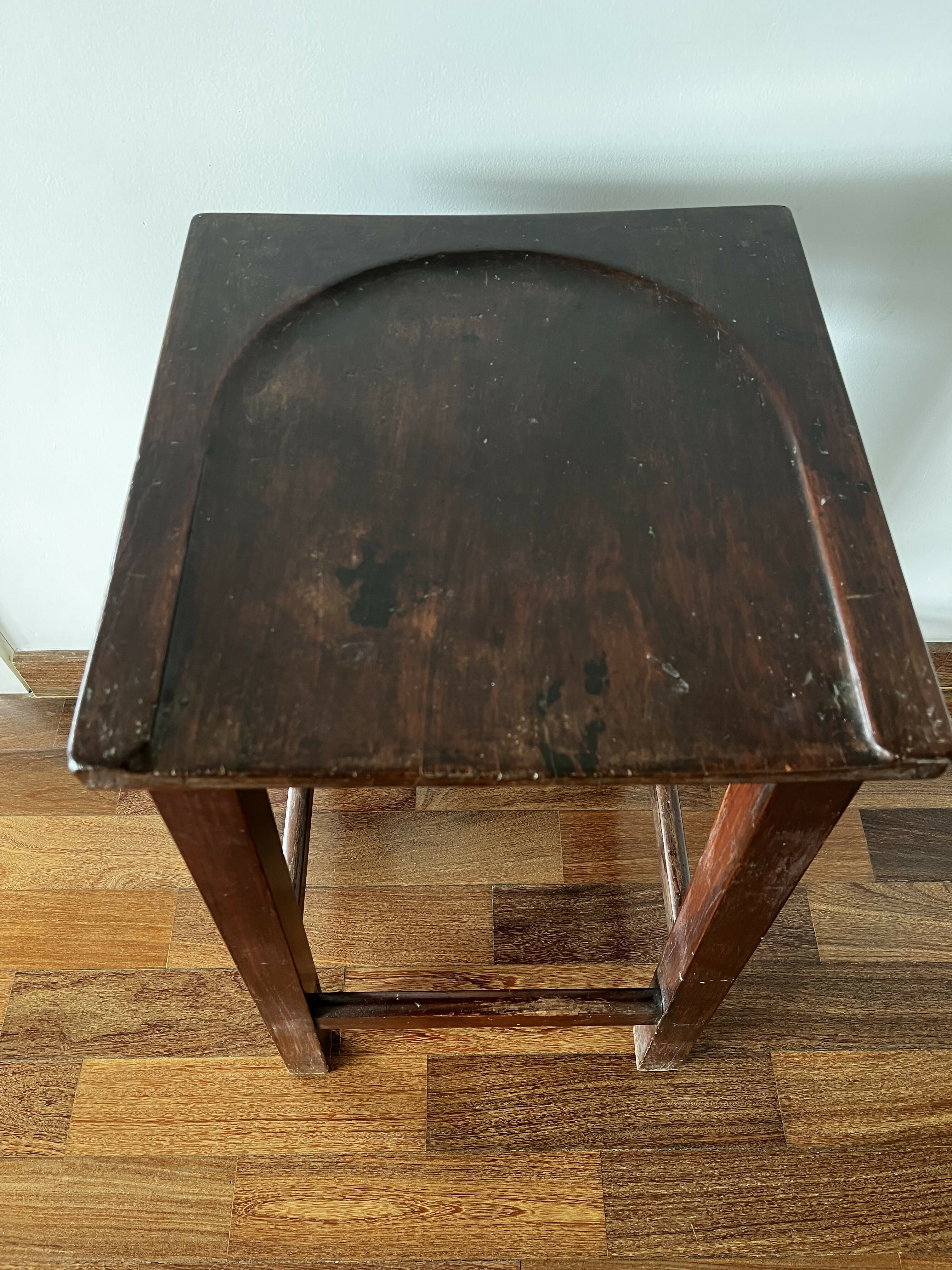 Banco Alto antigo de madeira Maciça