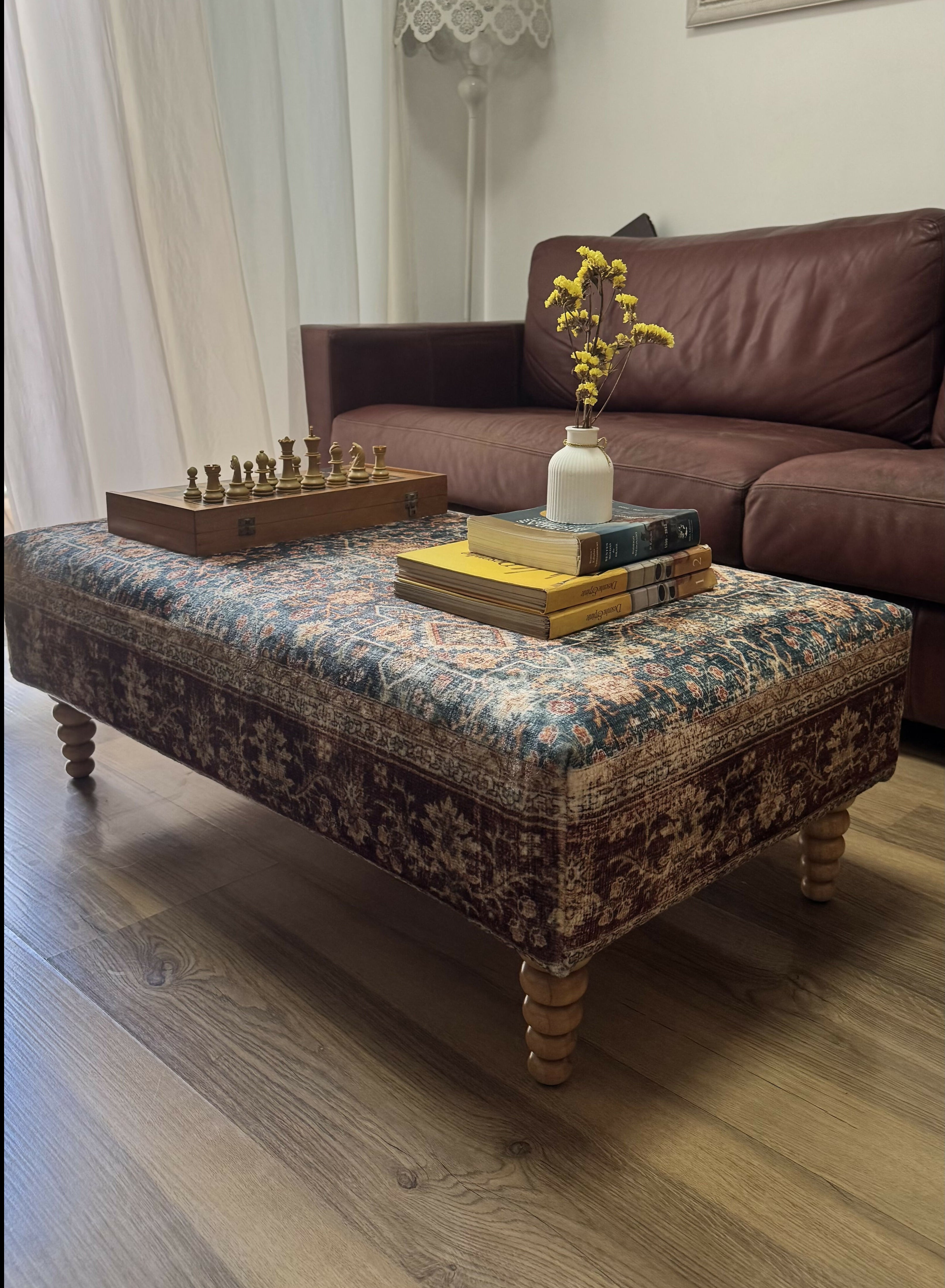 Pufe / mesa de centro / apoio para pés