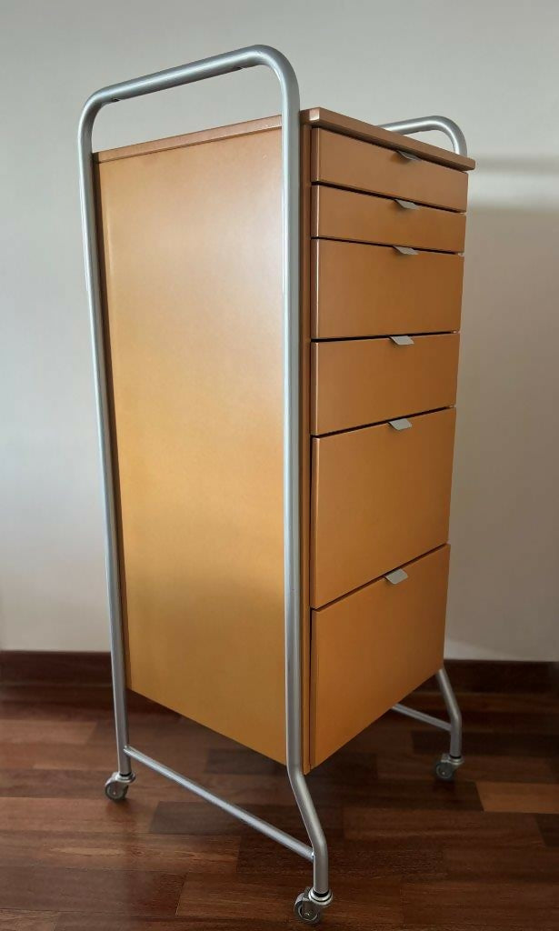 Gaveteiro volante alto com 6 gavetas