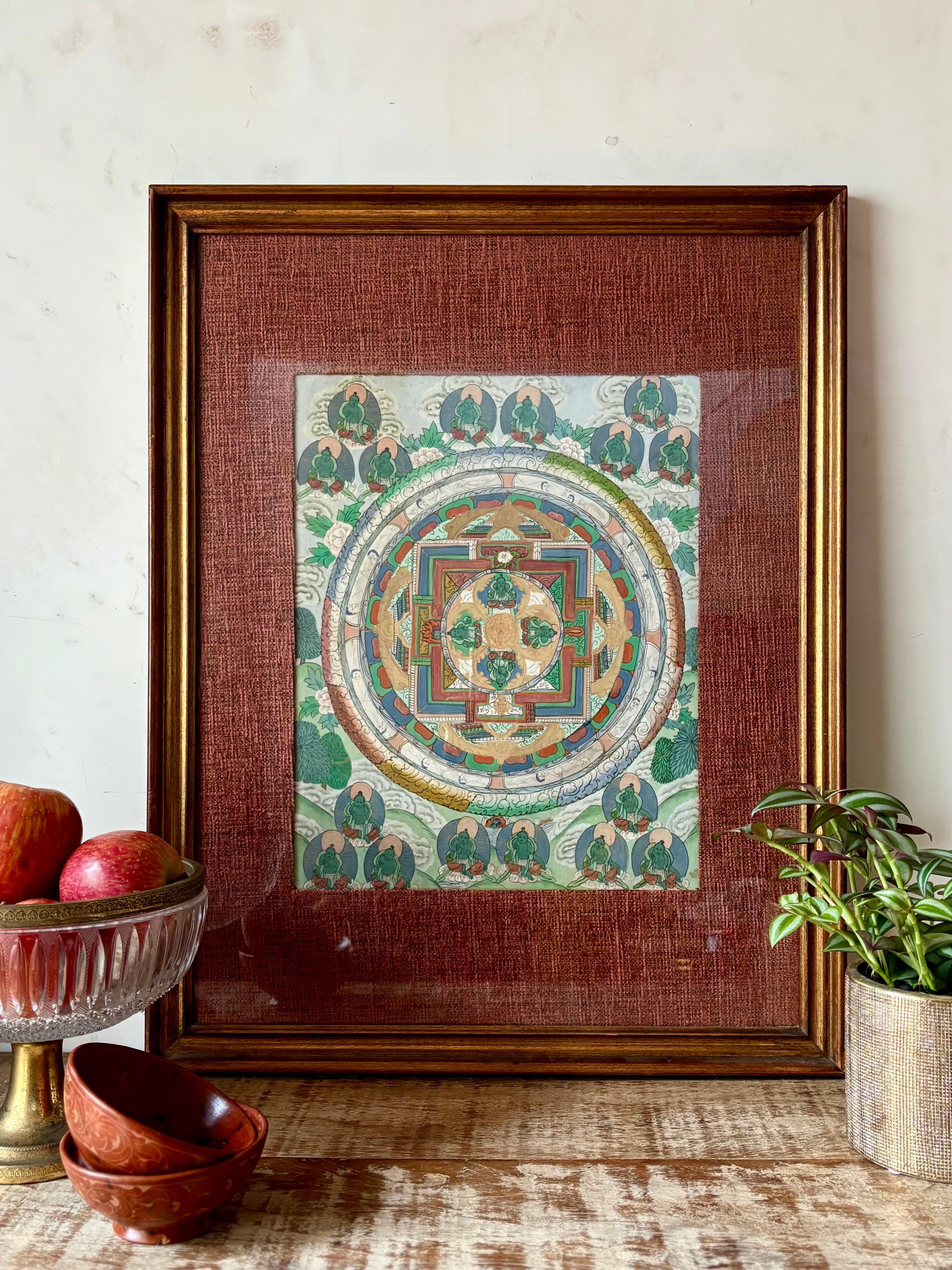 Quadro 53,5x68,5cm com pintura de mandala budista com Tara Verde