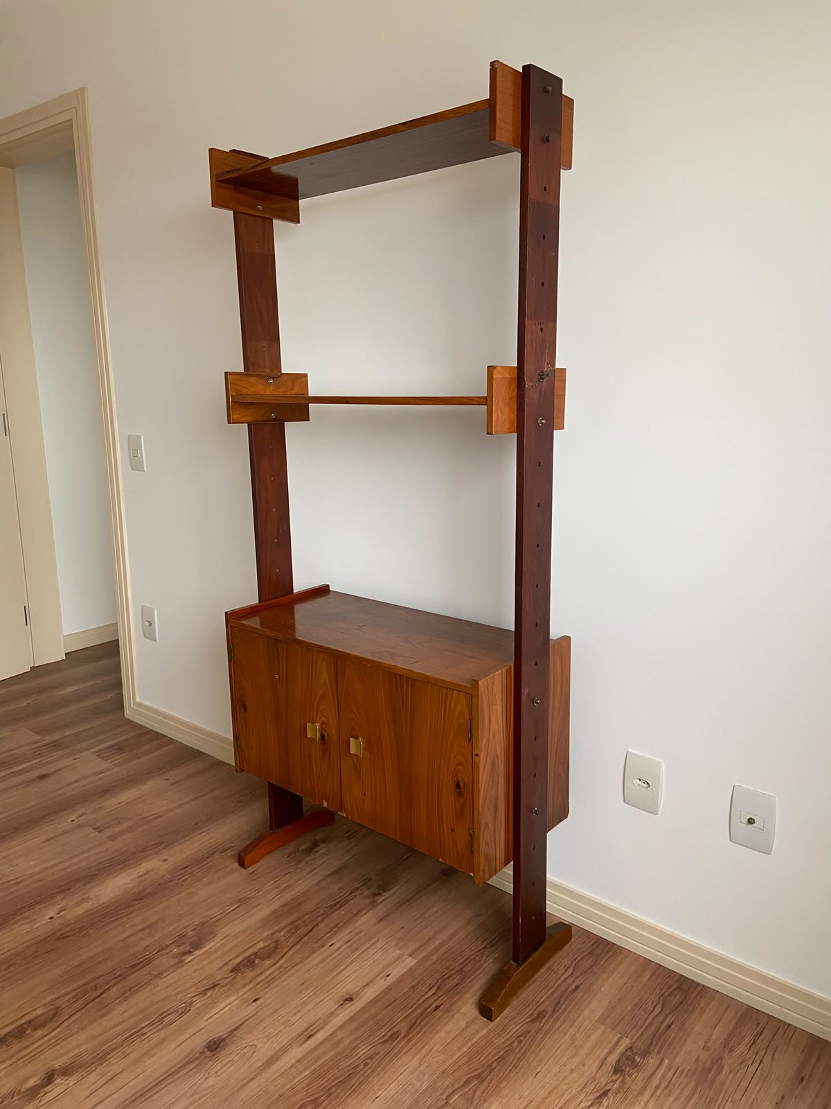 Estante Vintage Modular em Caviúna