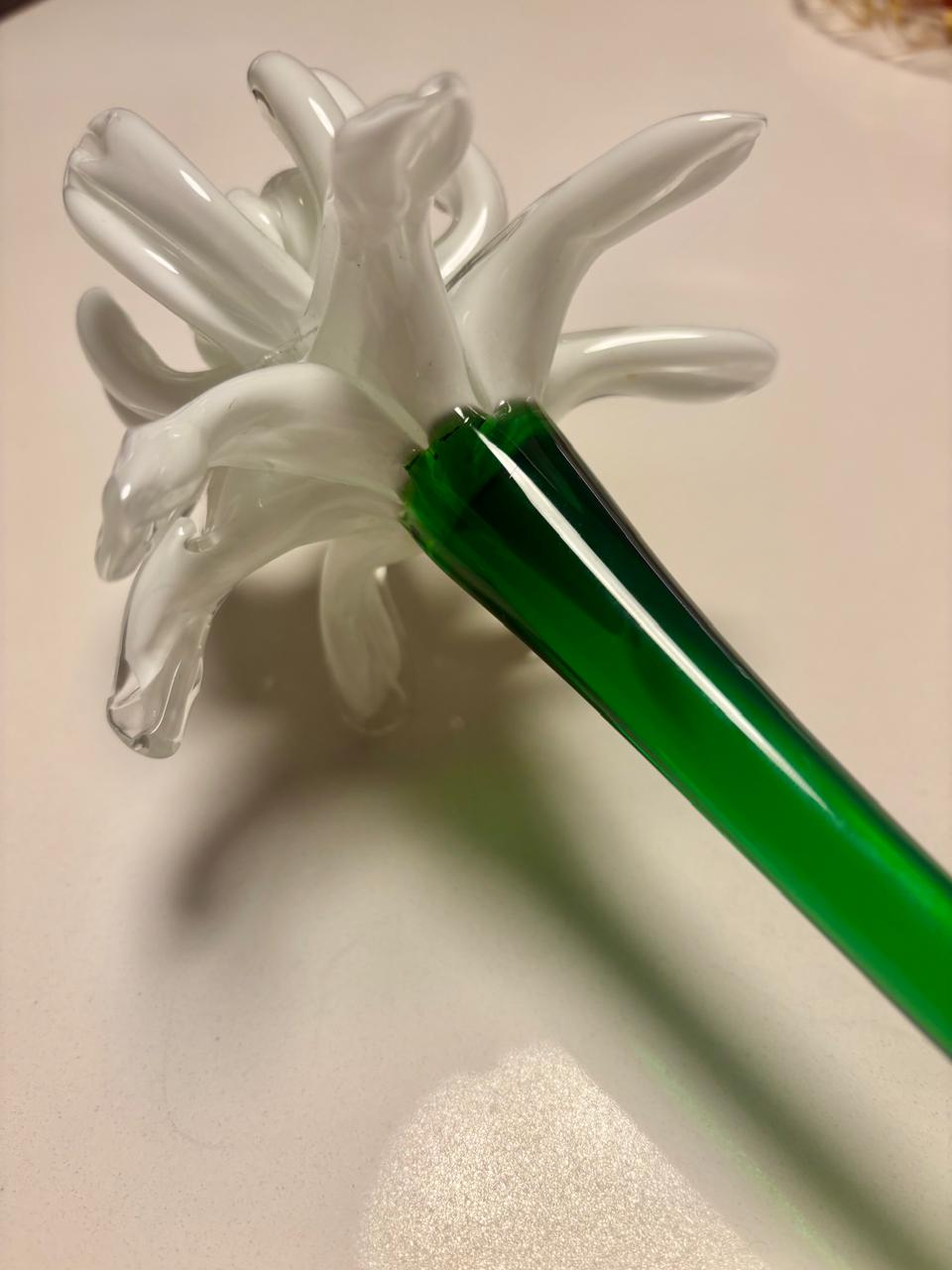 Flor branca em vidro artístico (DMCPS_206)