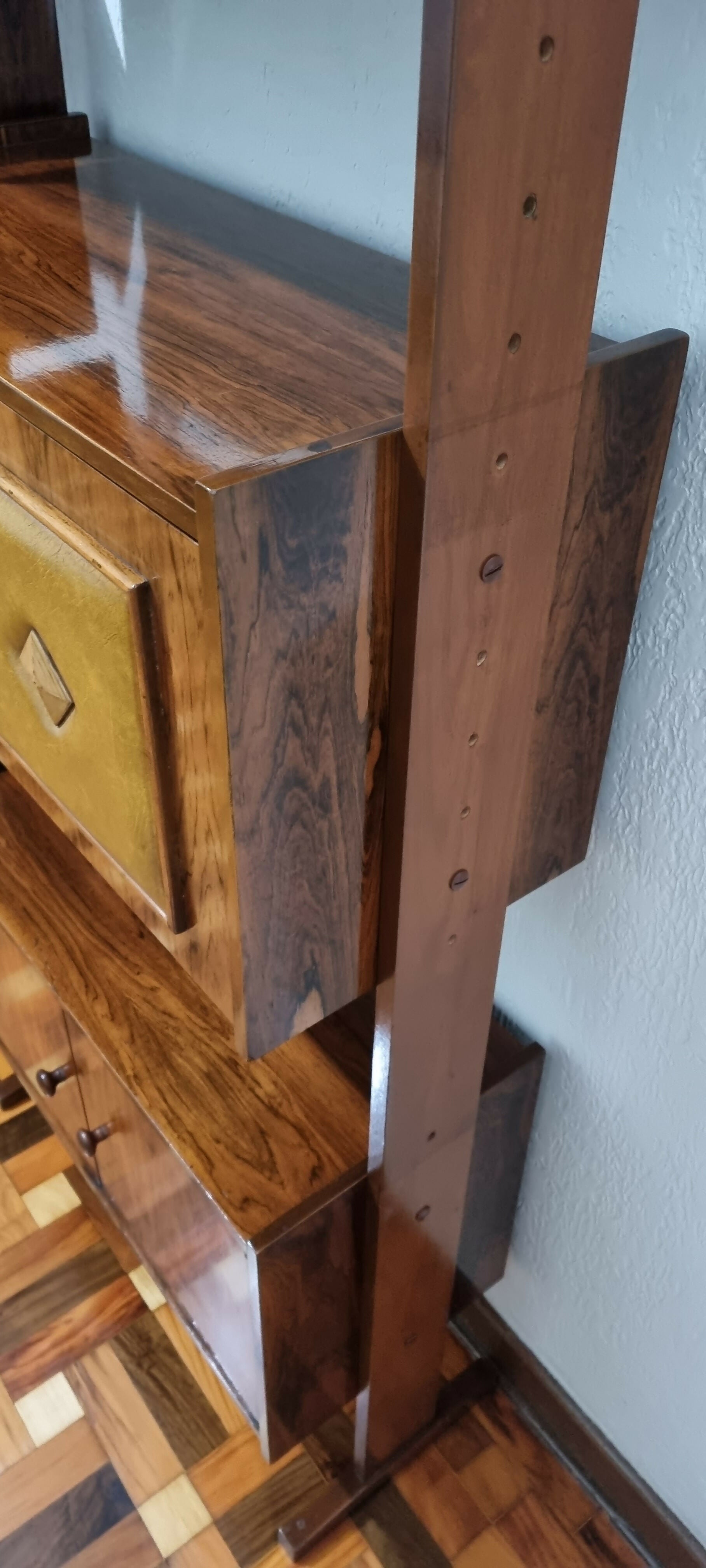 Estante modular Caviúna