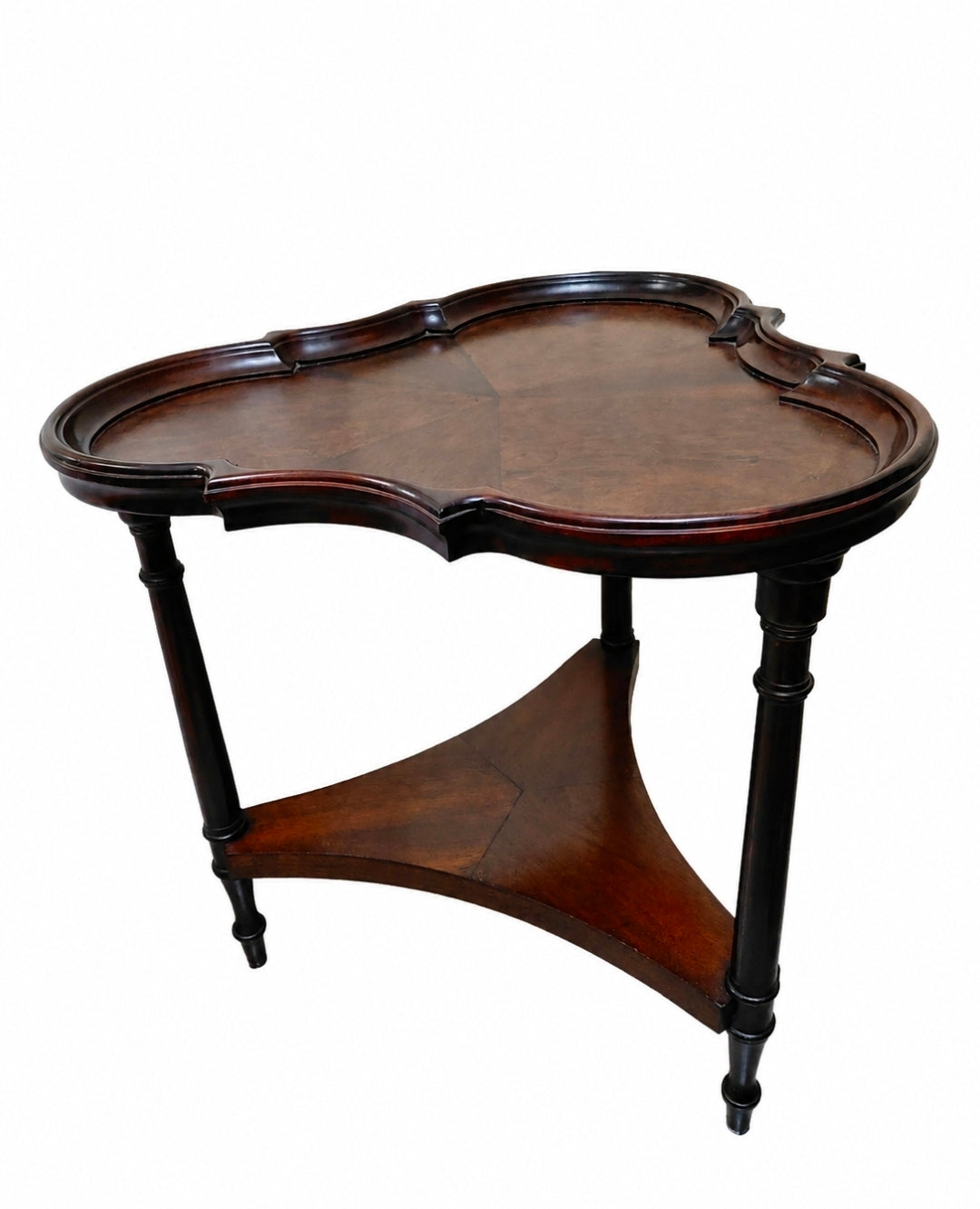MESA LATERAL EM MADEIRA COM FORMA DE FLOR