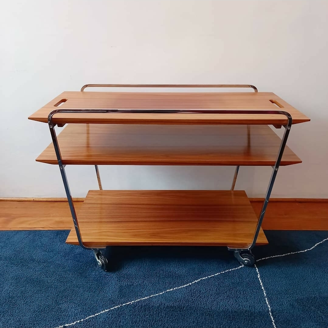 CARRINHO DE CHÁ GOITACÁ (DESIGNER PEDRO USECHE)