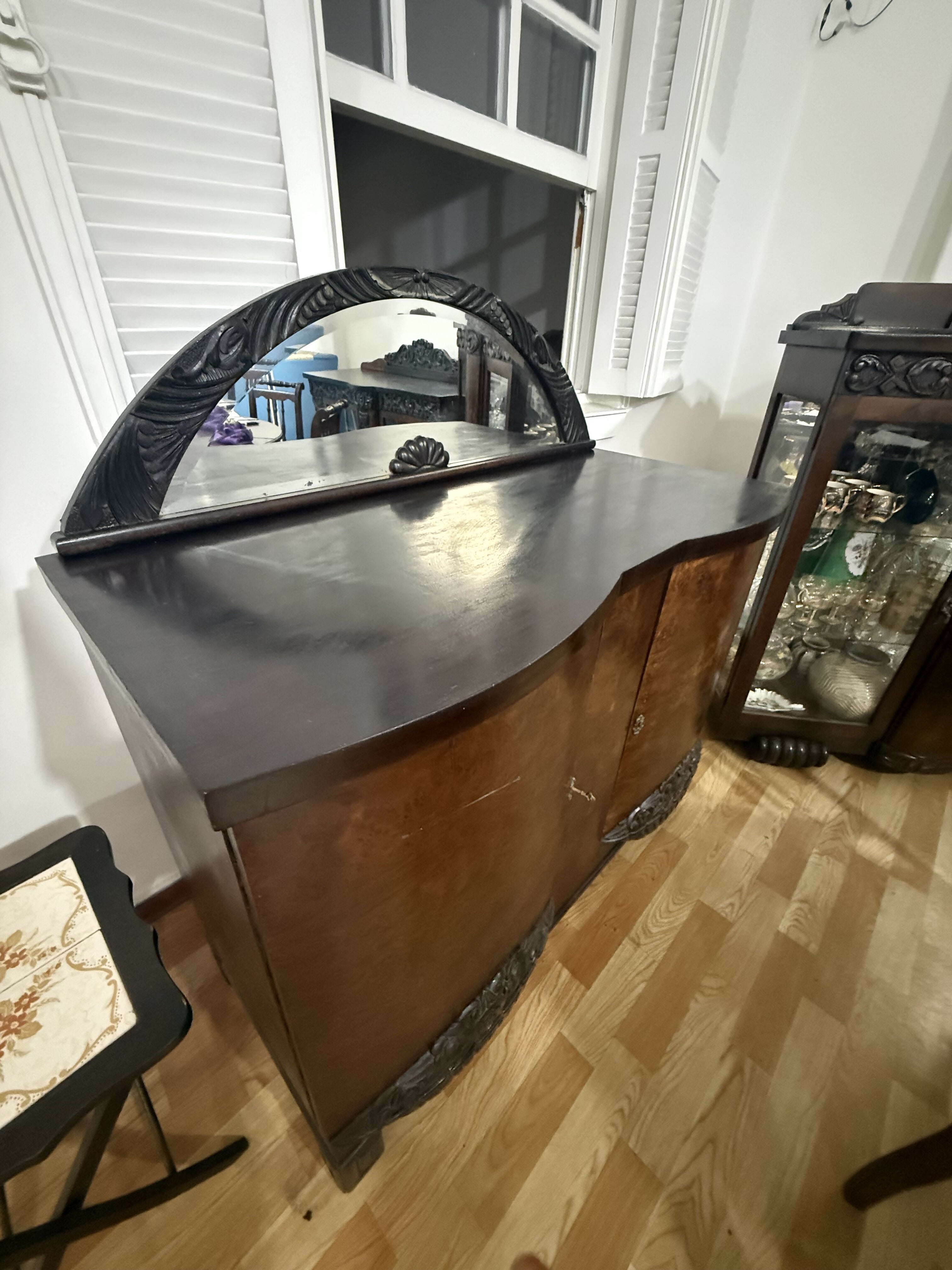 Buffet Art Déco Antigo em Madeira Maciça de Imbuia com Espelho Original