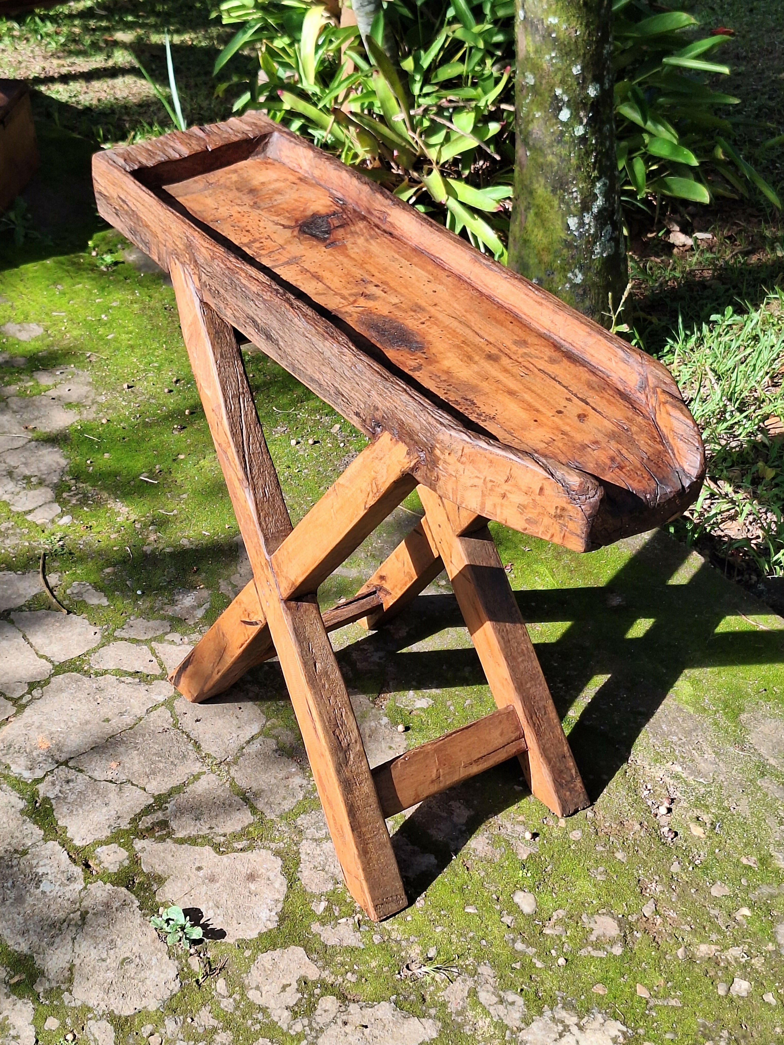 Queijeira Rústica Madeira Maciça Garimpo Mineiro