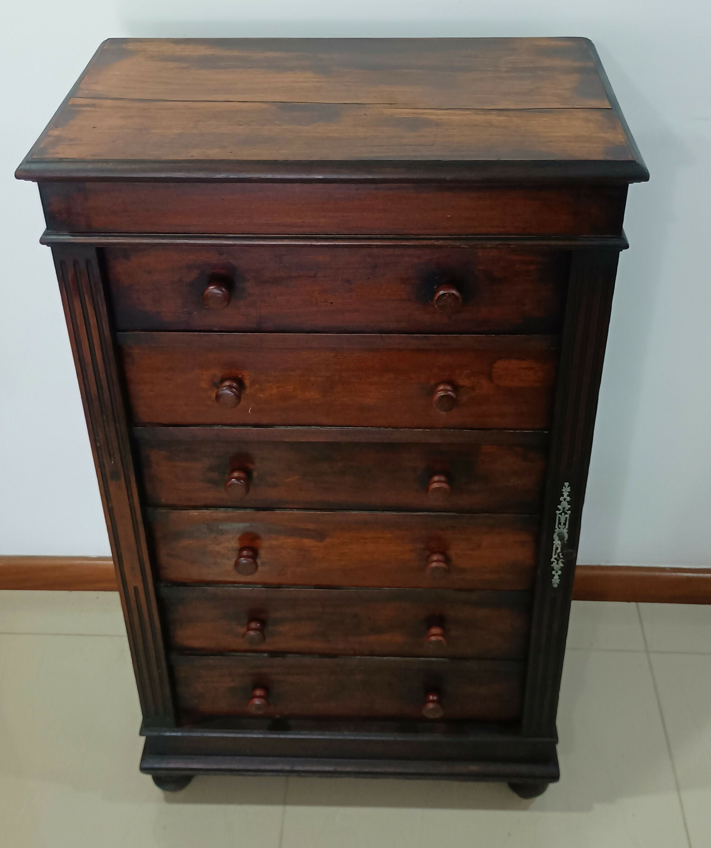 Gaveteiro / arquivo com trava lateral 1890 -1920