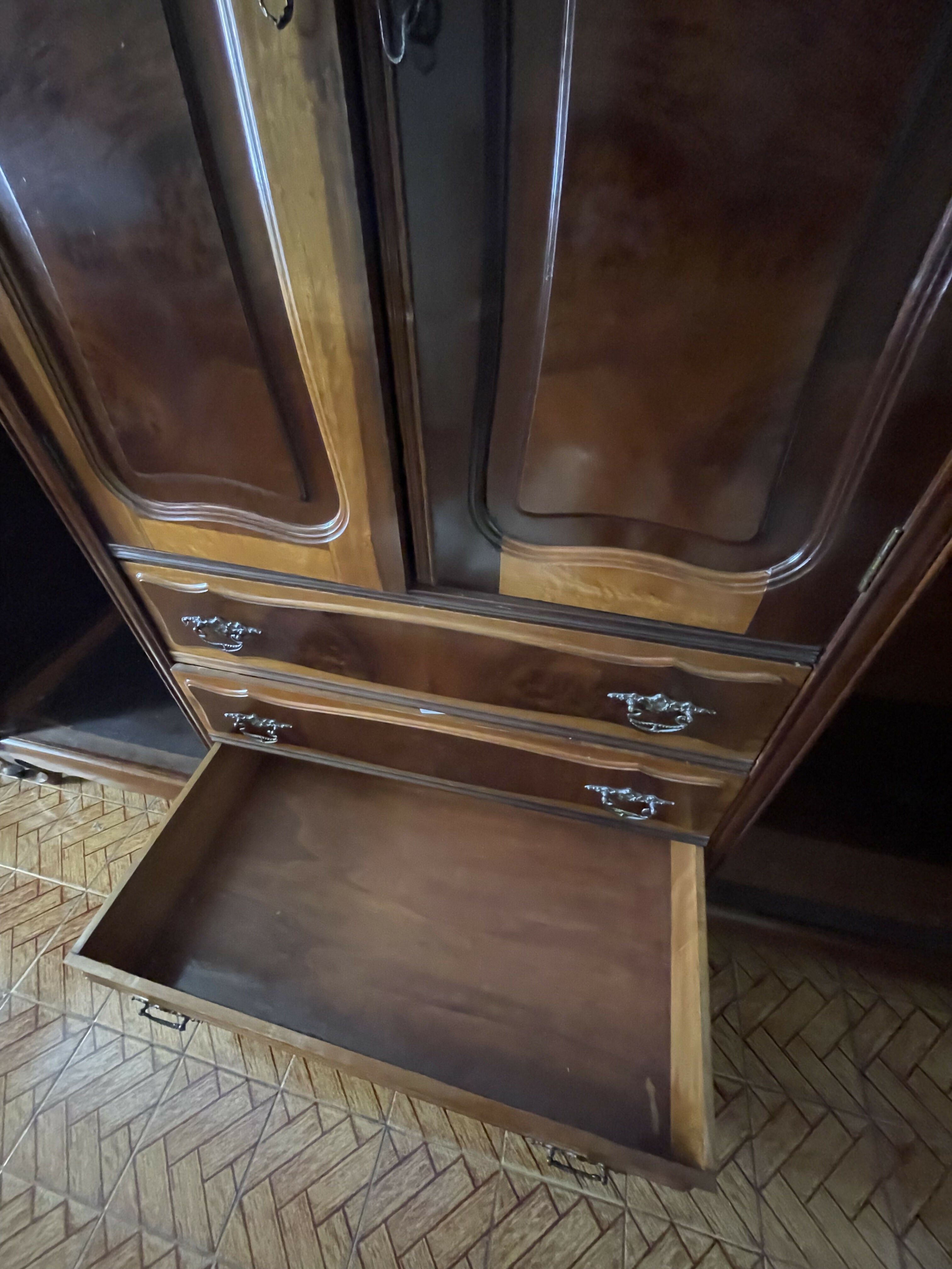 Penteadeira Provençal com espelho - anos 60